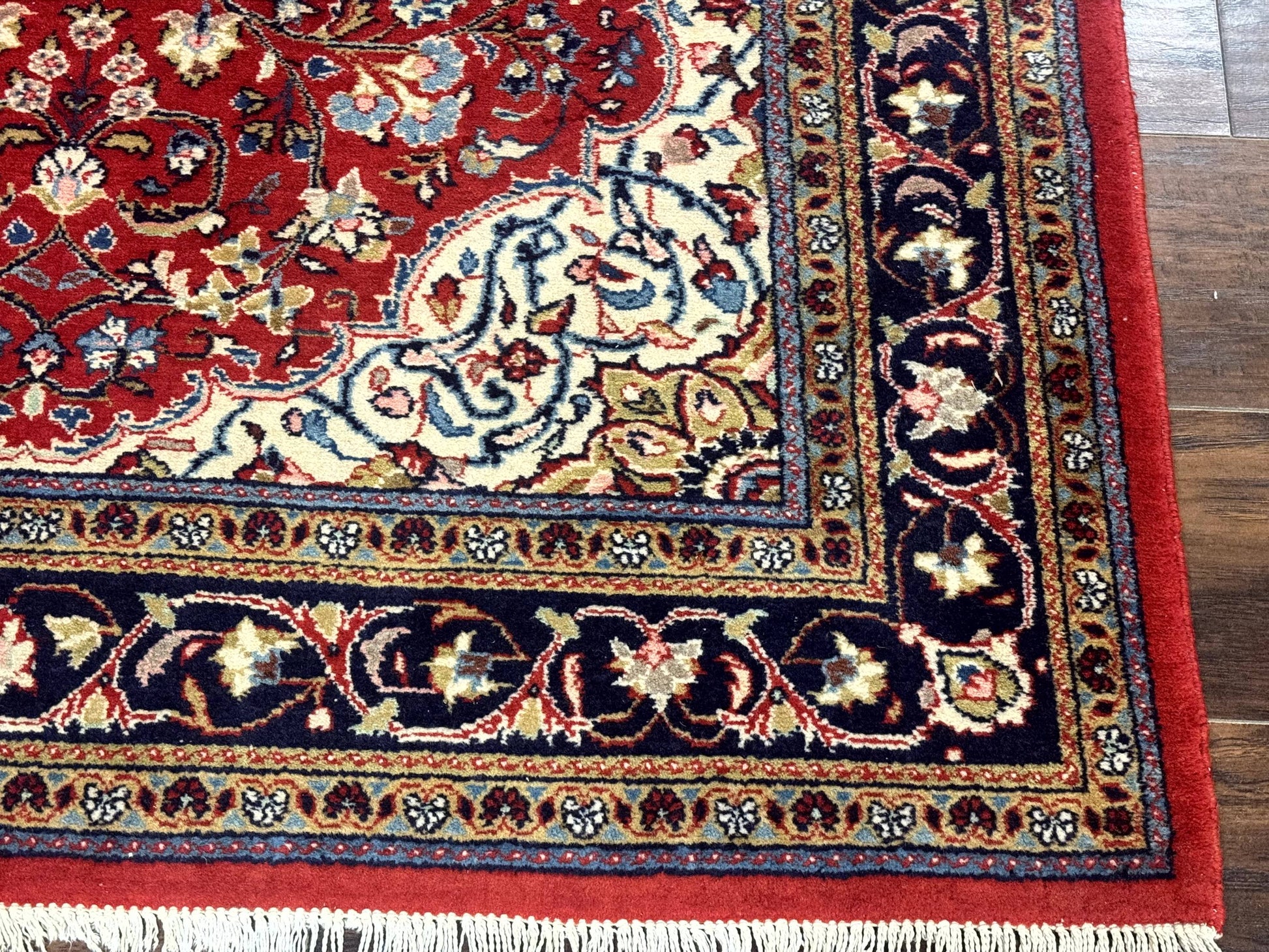 Persian Sarouk Rug 4x7, Red Navy Blue Vintage Wool Medallion Carpet - Nuvé