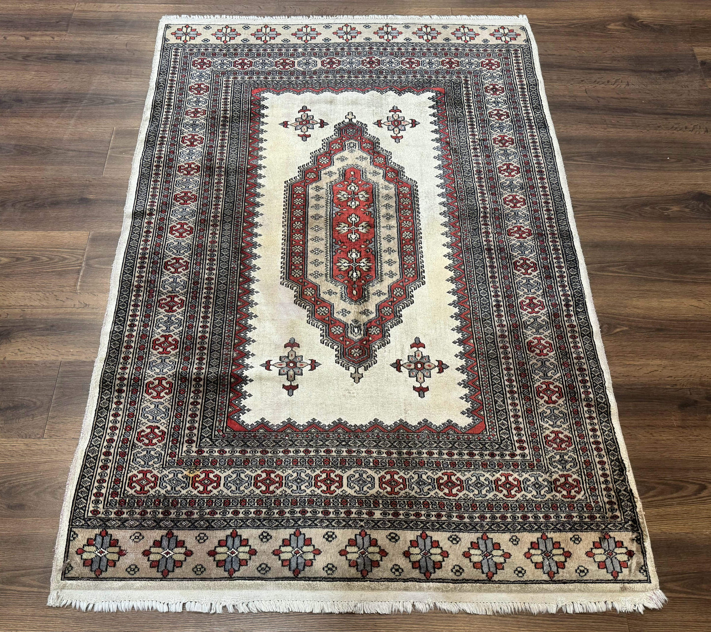 Pakistani Turkoman Rug 4x6, Semi Open Field, Ivory, Vintage - Nuvé