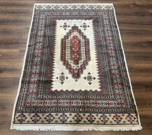 Pakistani Turkoman Rug 4x6, Semi Open Field, Ivory, Vintage - Nuvé