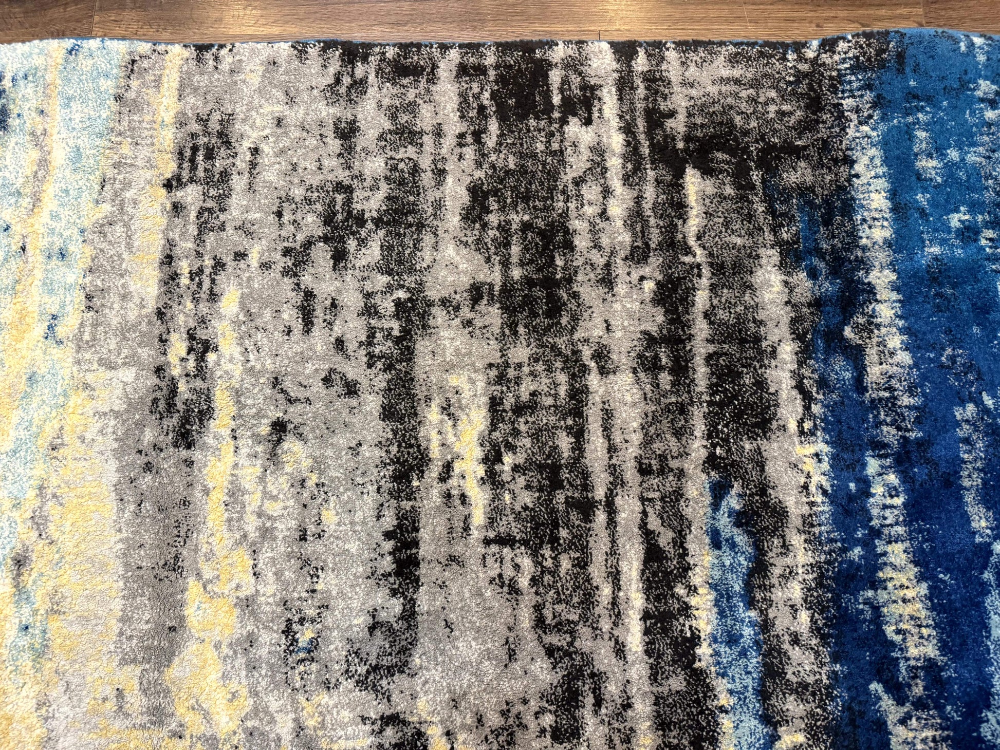 Modern Abstract Blue Area Rug 8x11 ft - Nuvé