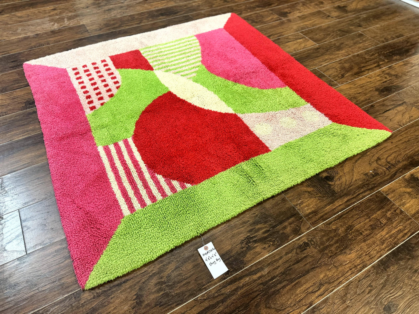 European Shag Rug 4.8 x 4.8, Modern Abstract Design, Green Pink Red, Square Shag Rug, Unique - Nuvé