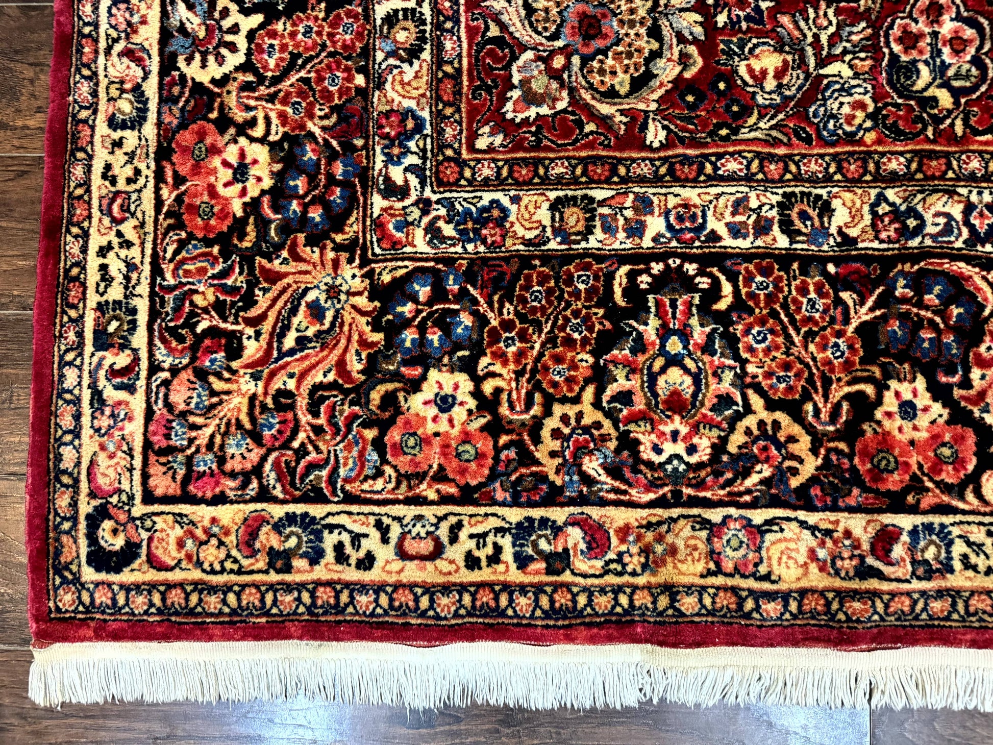 Persian Sarouk Rug 10x10, Square Persian Carpet, Red, Floral, Antique - Nuvé