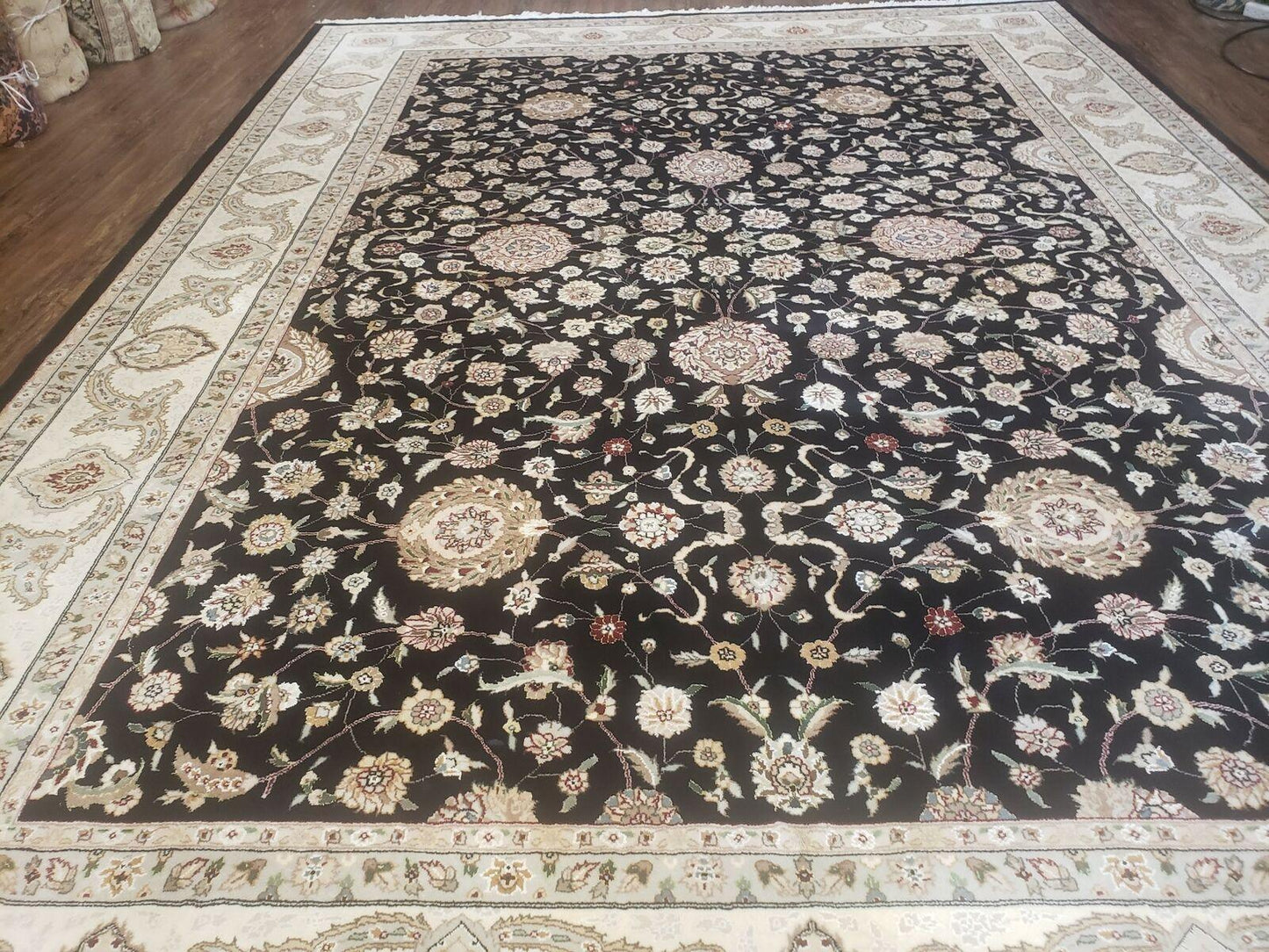 8' 5" X 11' 6" Vintage Handmade Oriental Floral Wool Rug Silk Accent Black Nice - Nuvé