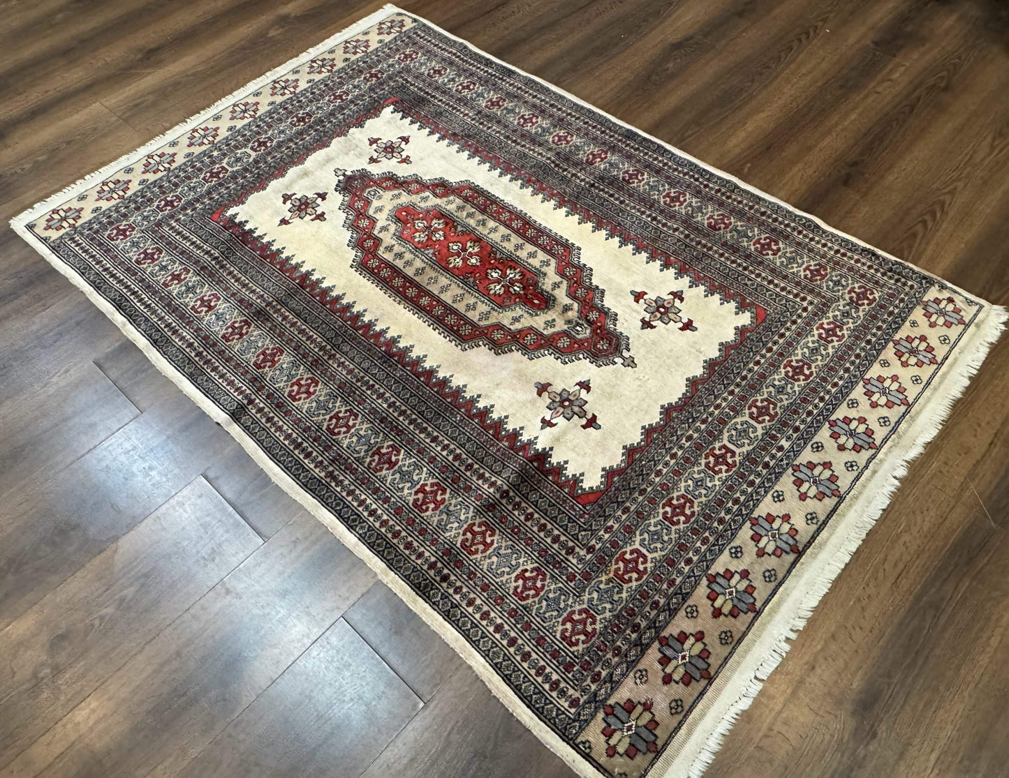 Pakistani Turkoman Rug 4x6, Semi Open Field, Ivory, Vintage - Nuvé