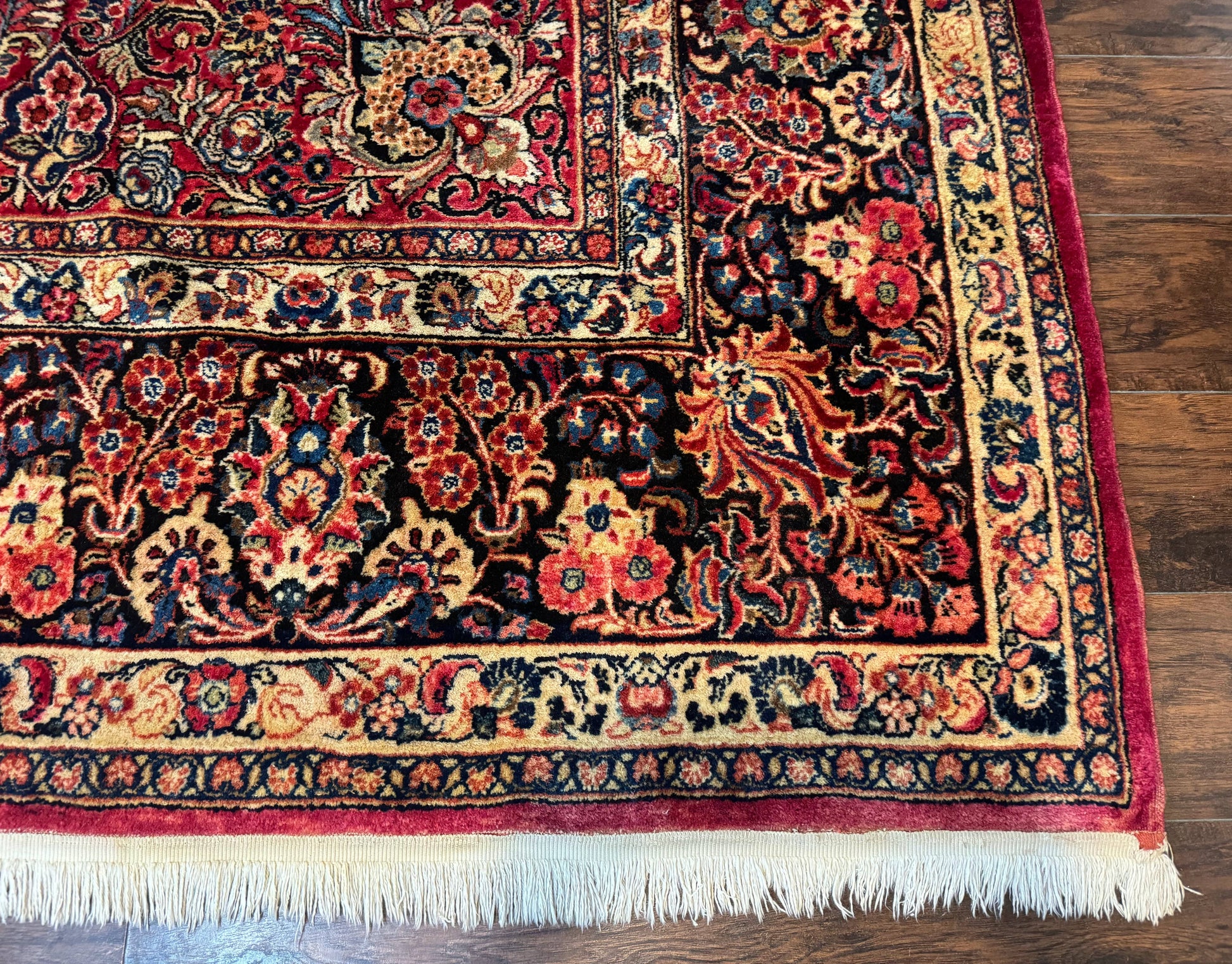 Persian Sarouk Rug 10x10, Square Persian Carpet, Red, Floral, Antique - Nuvé