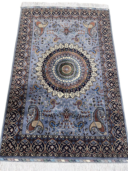 Hand-Knotted Parak Rug – Gray, 40” x 60” | Afghan Wool Rug - Nuvé