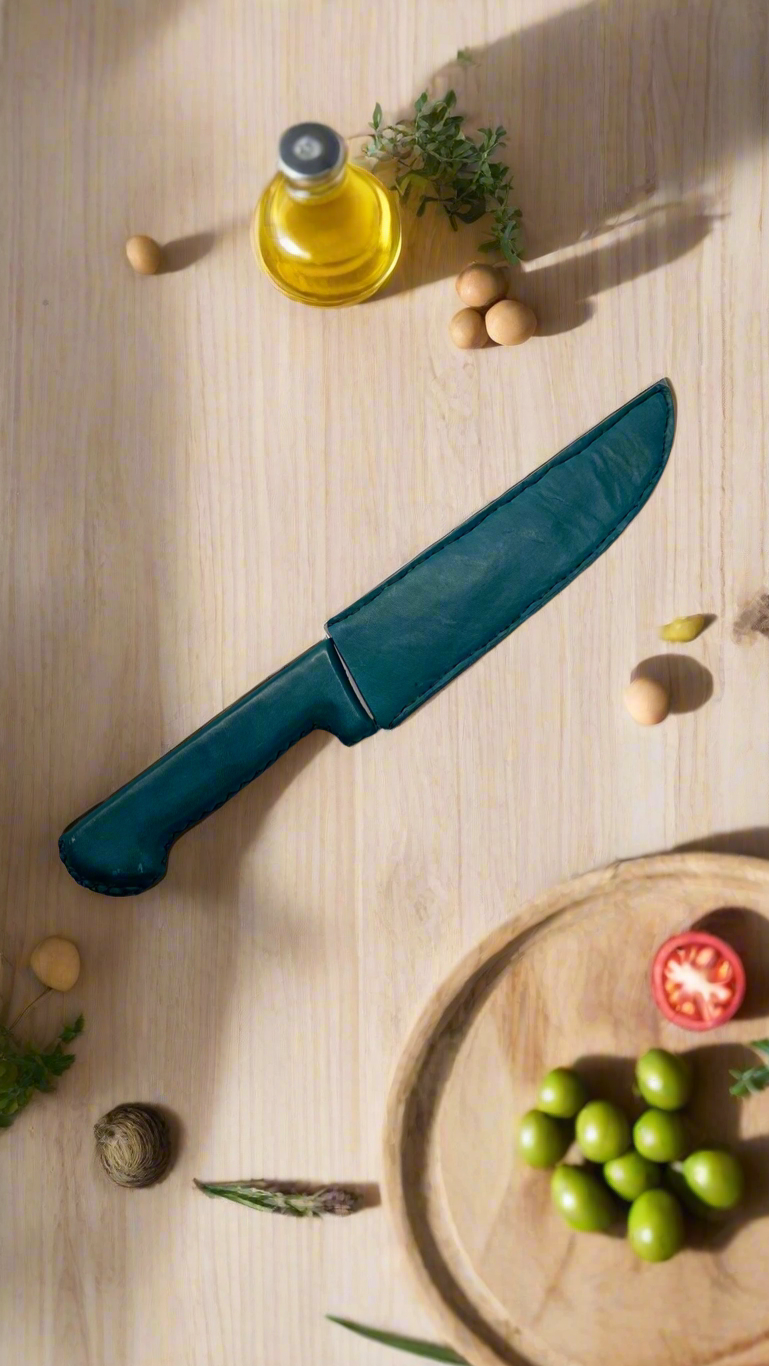 Gourmet 8" Kitchen Knife & Sheath - Nuvé
