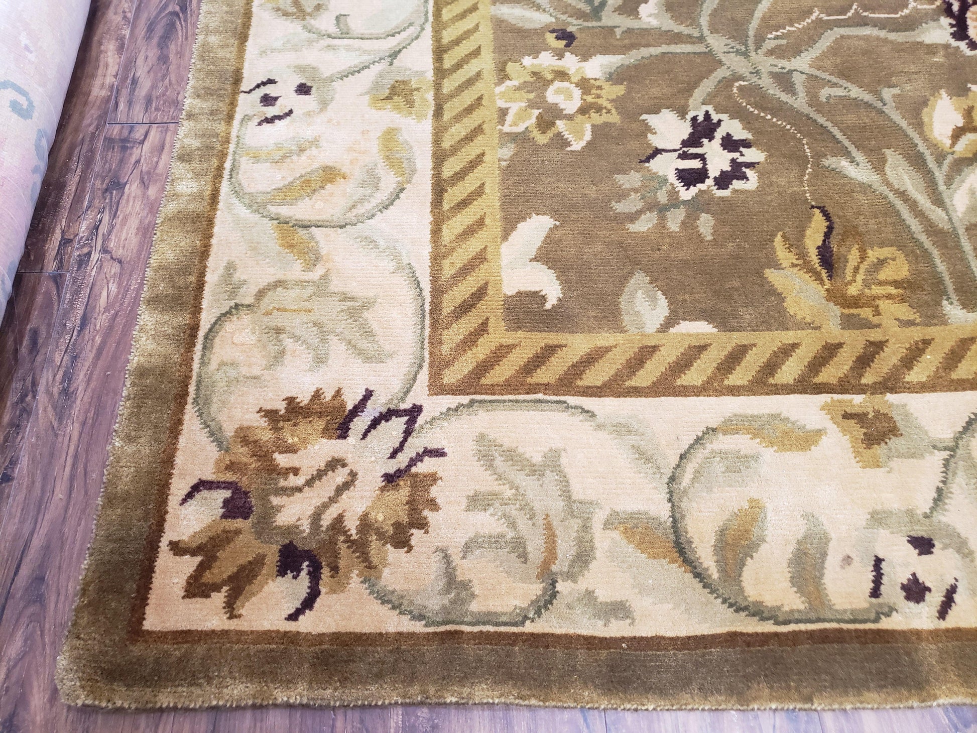 8x10 Rug - Plush Tibetan Rug - Green & Beige Floral Rug - Large Handmade Wool Rug - 250x300 Carpet - Nuvé