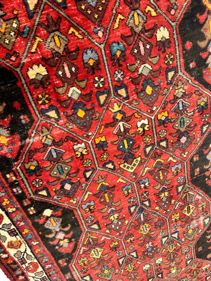 Vintage Persian Hosseinabad Runner Rug - 4’2” x 10’5” - Handwoven Wool, Circa 1950s - Nuvé