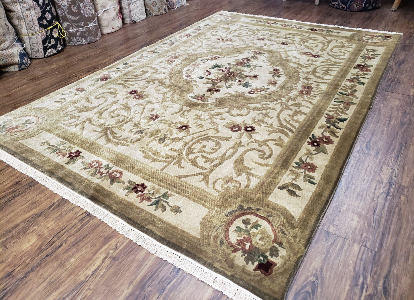 Vintage Nepali Tibetan Aubusson Rug 6x9, Wool Hand-Knotted Cream Beige Carpet, Leaves & Floral Pattern 6 x 9 Soft Area Rug Home Office Rug - Nuvé