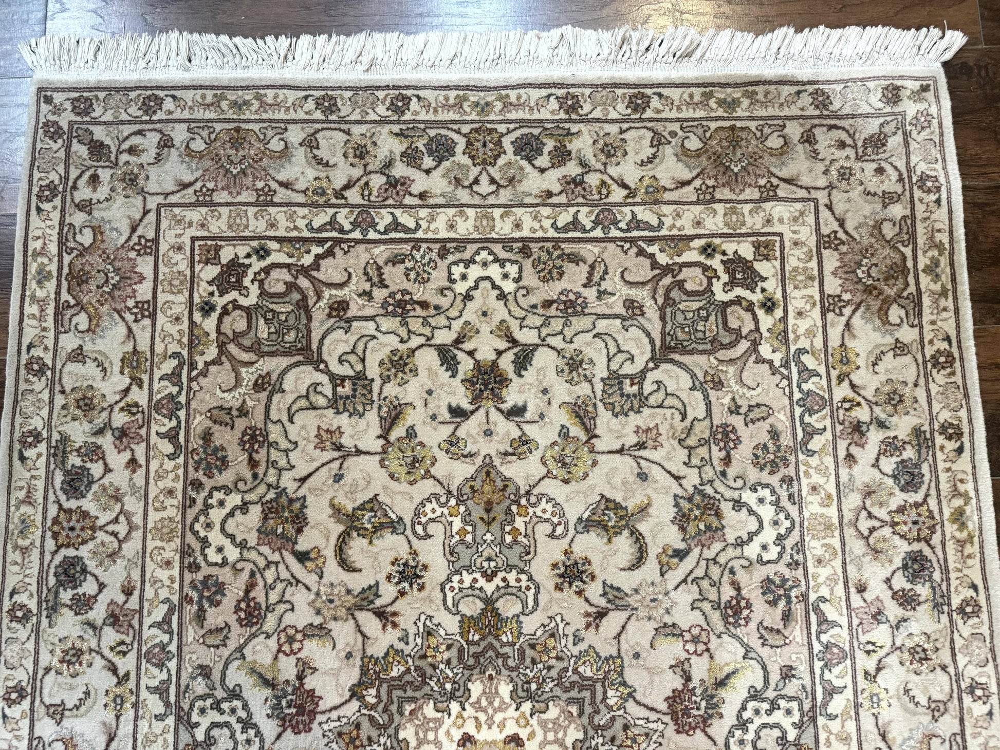 Pak Persian Rug 4x6, Floral Medallion, Beige, Wool and Silk Highlights, Vintage Handmade Rug - Nuvé