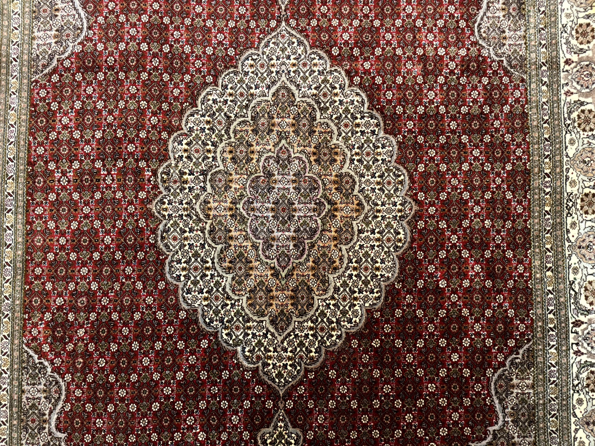 Persian Rug 5x7, Very Fine 330 KPSI, Red and Ivory, Herati Mahi Pattern, Wool & Silk - Nuvé
