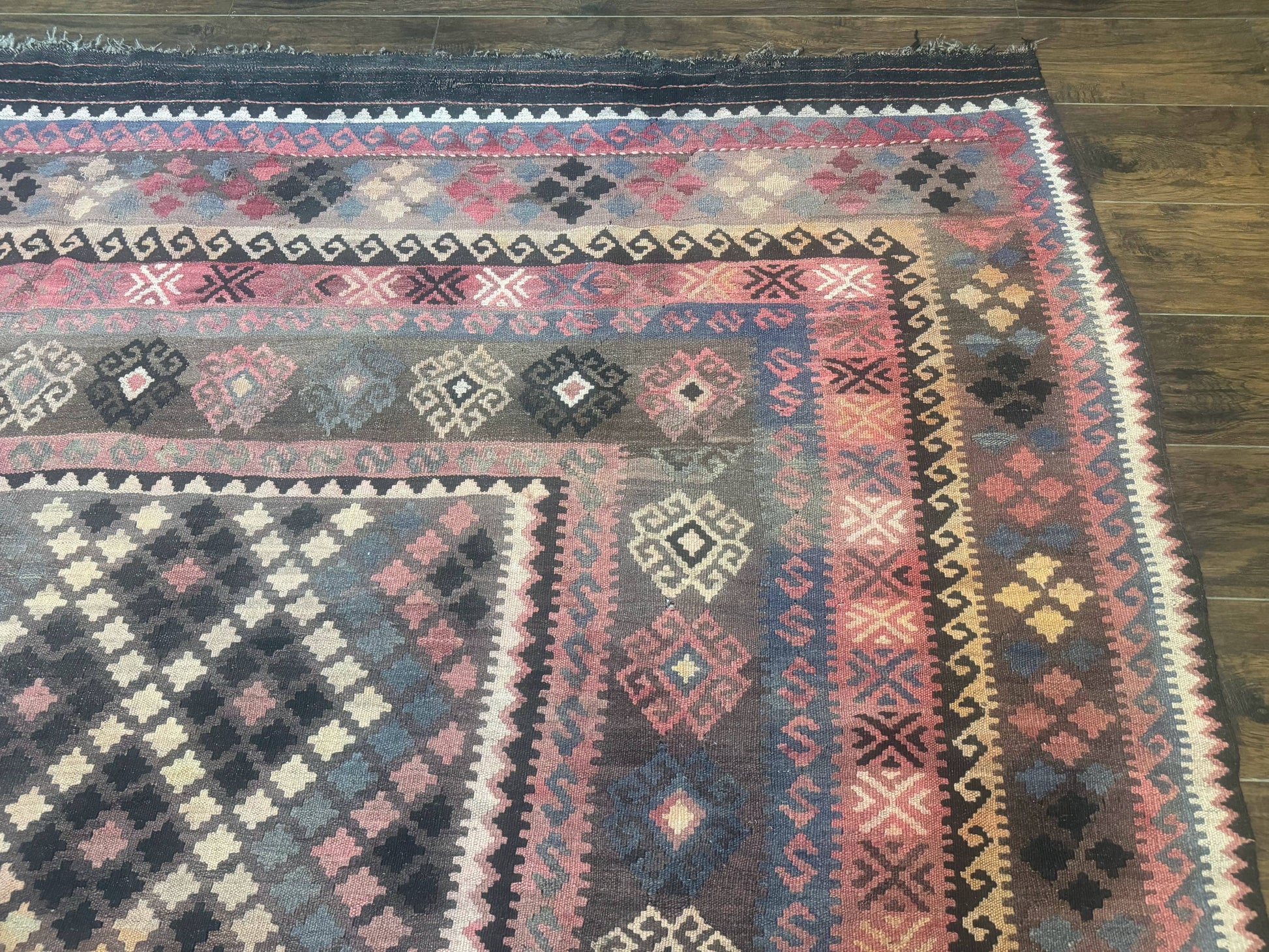 Persian Kurdish Kilim Rug 8x10, Large Flatweave Tribal Bohemian Rug, Vintage Zarand Kilim - Nuvé