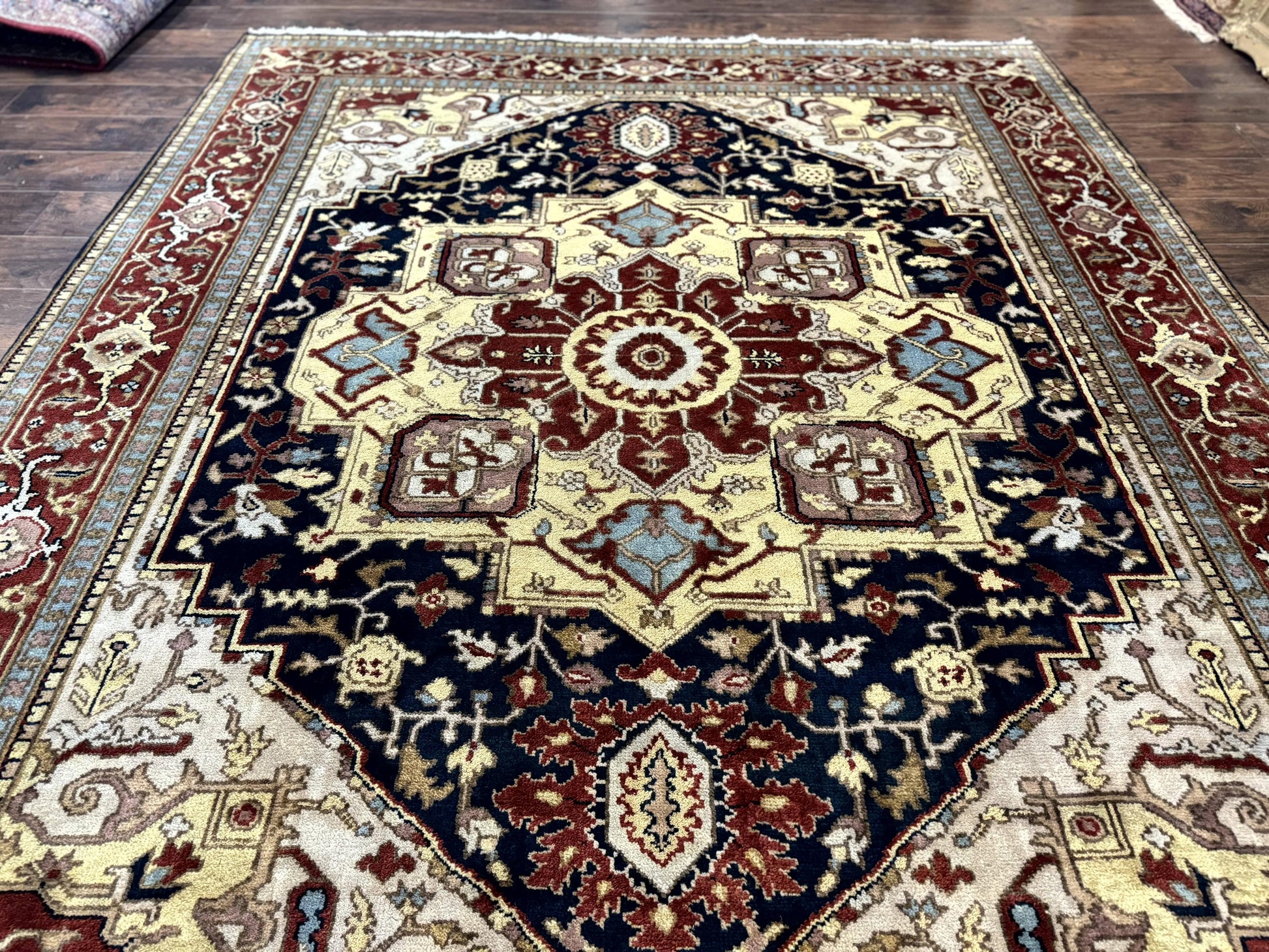 Indo Persian Heriz Rug 8x10, Geometric Medallion, Serapi Carpet, Wool Vintage Rug - Nuvé
