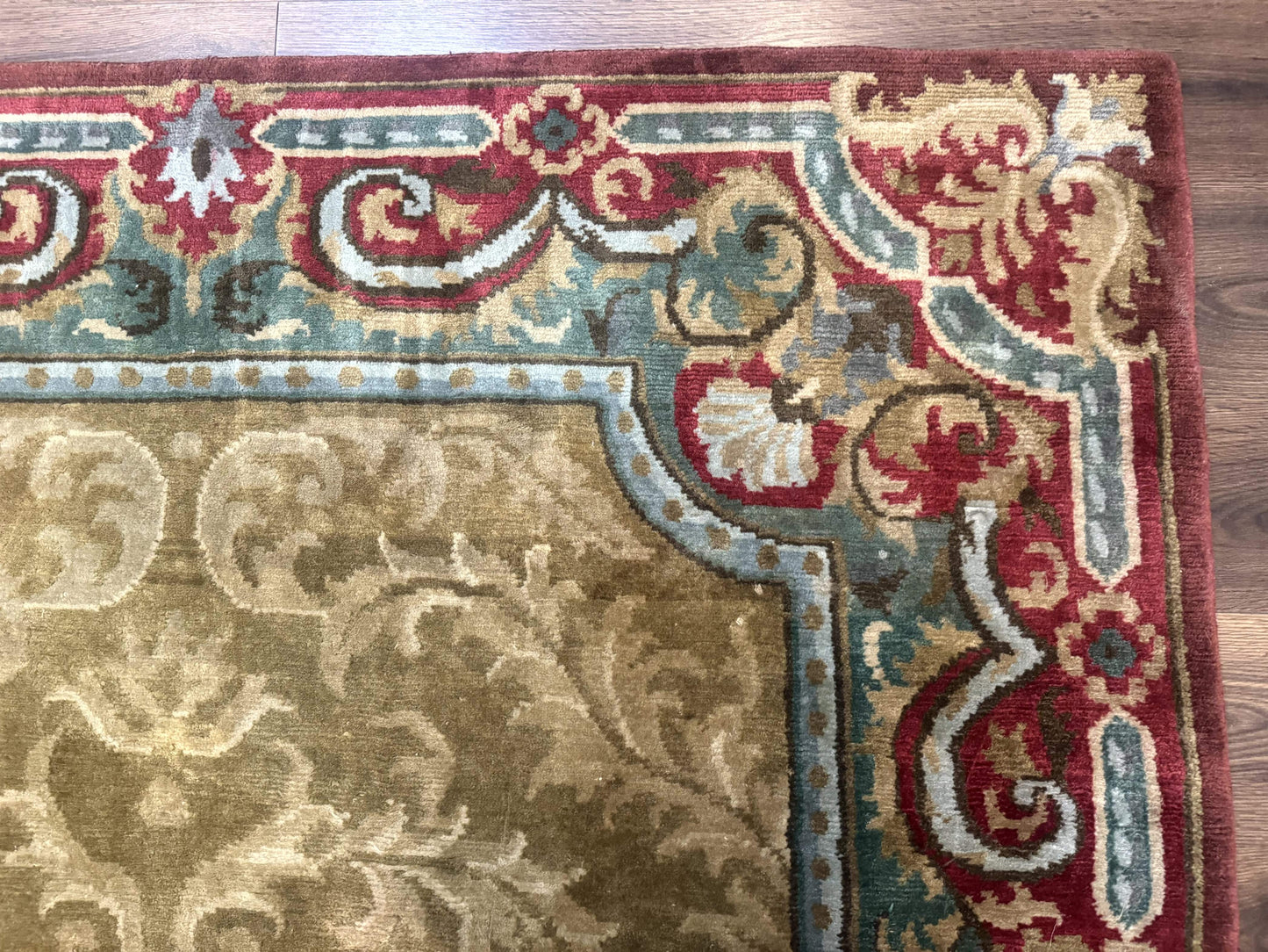 Tibetan Aubusson Rug 6x9, Gold-Beige, Soft Wool Pile, Handmade - Nuvé