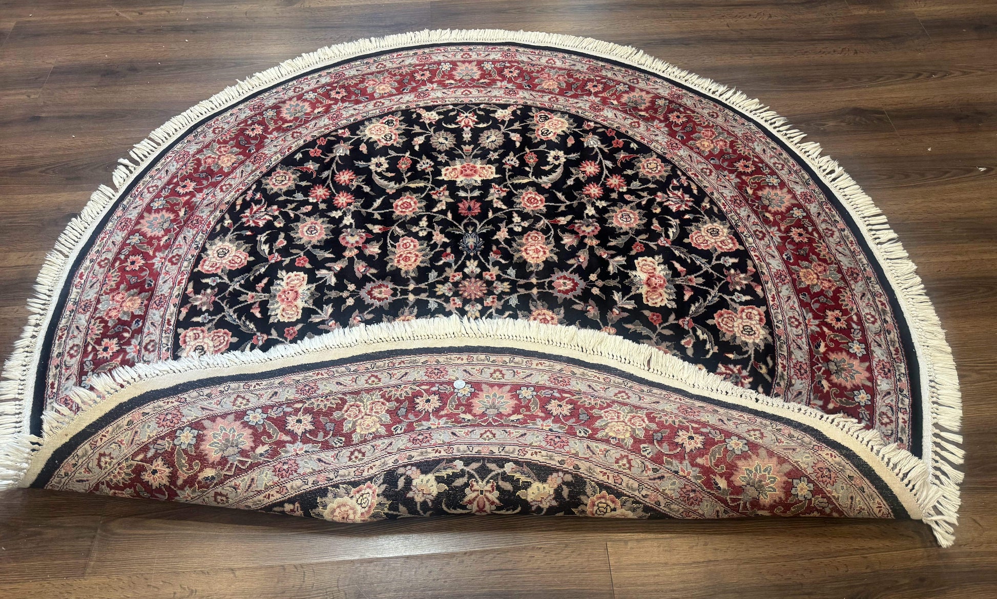 Round Sino Persian Rug 6x6, Floral, Navy Blue and Red, Wool and Silk Highlights - Nuvé
