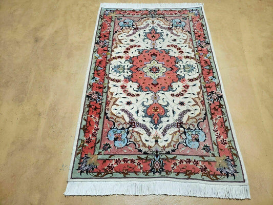 Small Vintage Persian Tabriz Wool and Silk Rug 2.5 x 4 ft, Very Finely Hand Knotted, Medallion, Ivory Salmon Light Blue, Top Quality, Pair A - Nuvé