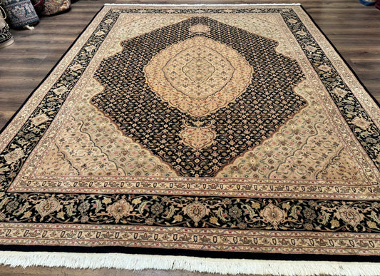 Sino Persian Rug 8x10, Herati Mahi Pattern, Fine 170 KPSI, Black, Wool and Silk Highlights - Nuvé