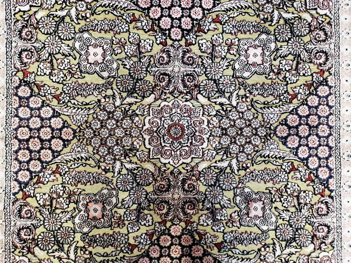5x8 Indian Kashmiri Silk Rug with Gold Threads