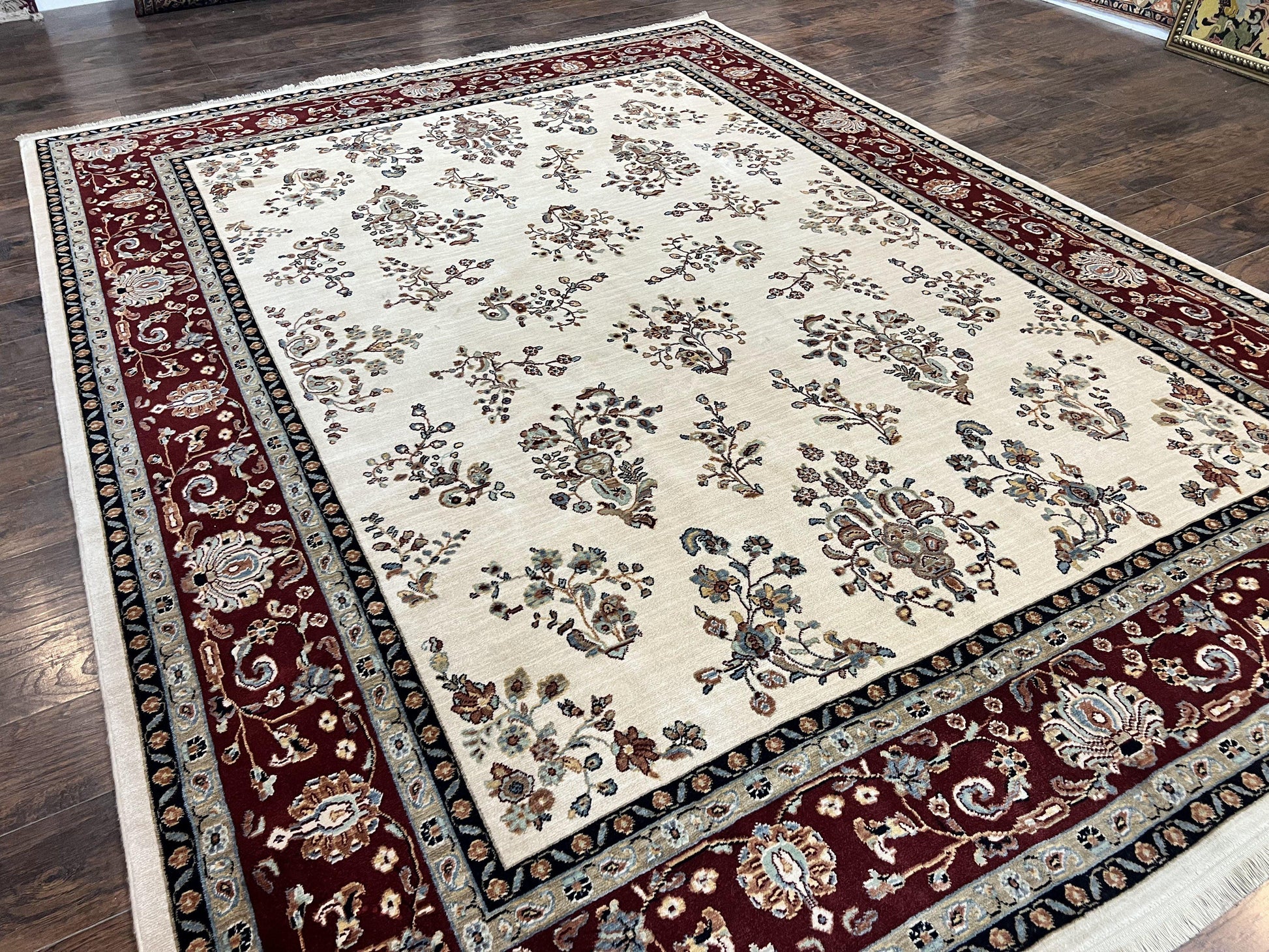 Karastan Rug 8.6 x 11.6, English Manor #2103, Ivory Floral Sarouk, Wool Karastan Carpet, Large Karastan Area Rug, Traditional Karastan Rug - Nuvé