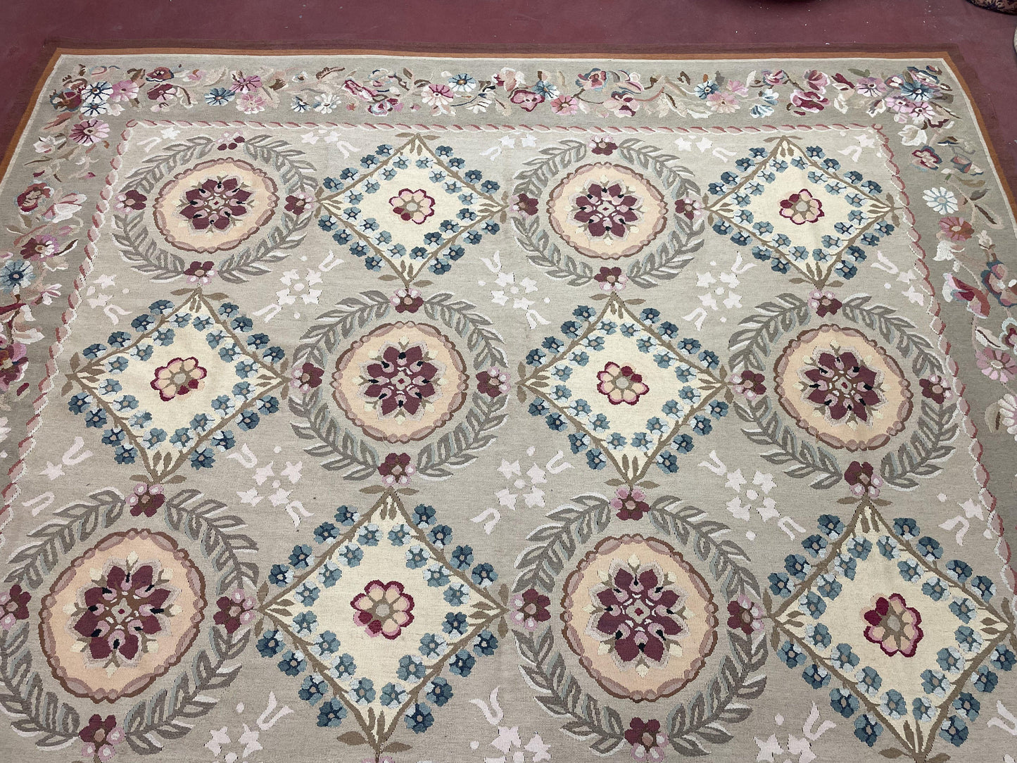 9x13 Needlepoint Carpet, French Design Rug, Hand-Knotted, Brand New Needlepoint Rug 9 x 13, English French European Style, Beige Floral - Nuvé