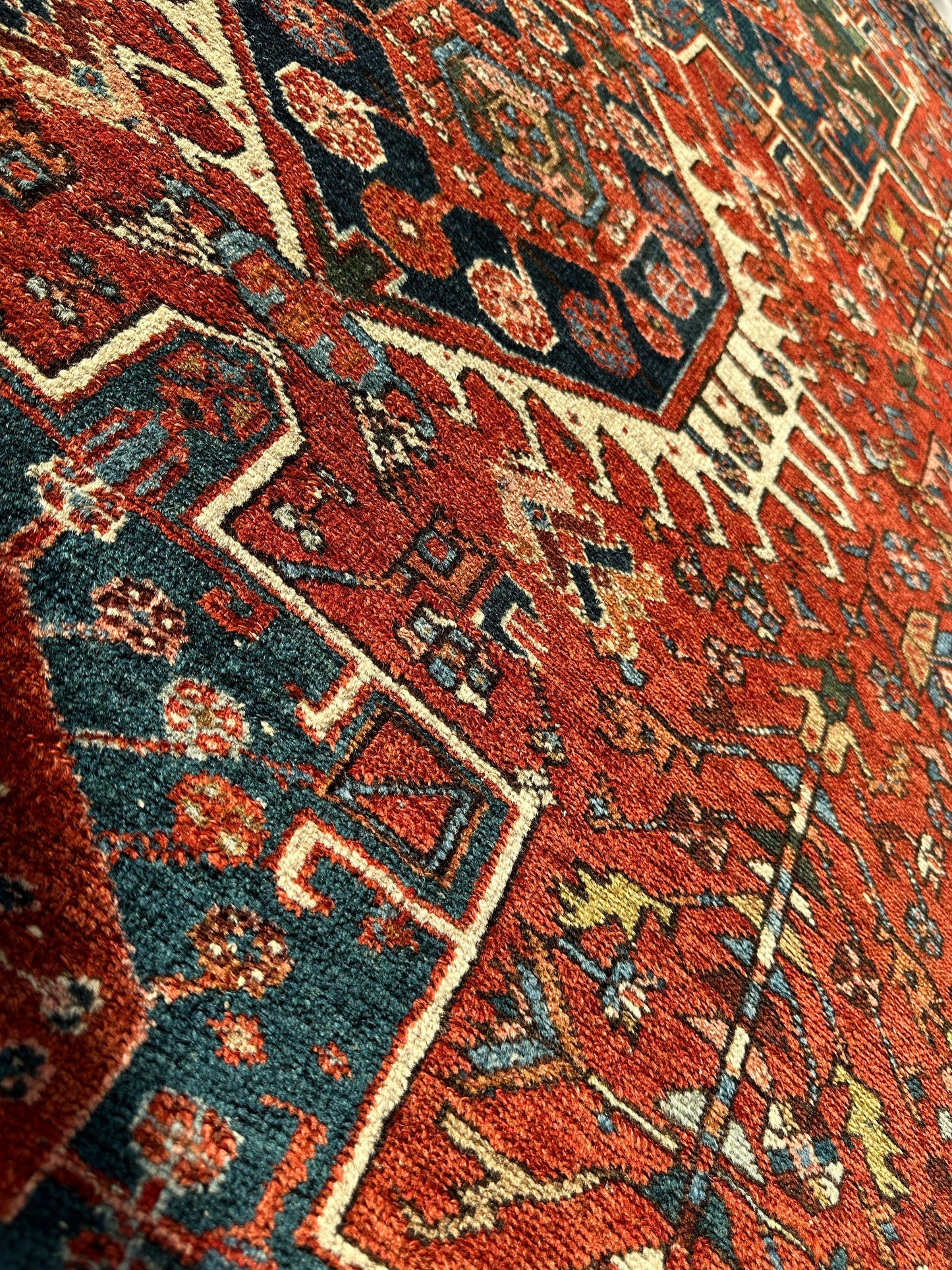 KARAJA Persian Antique Heriz Rug  4'9" x 6' - Nuvé