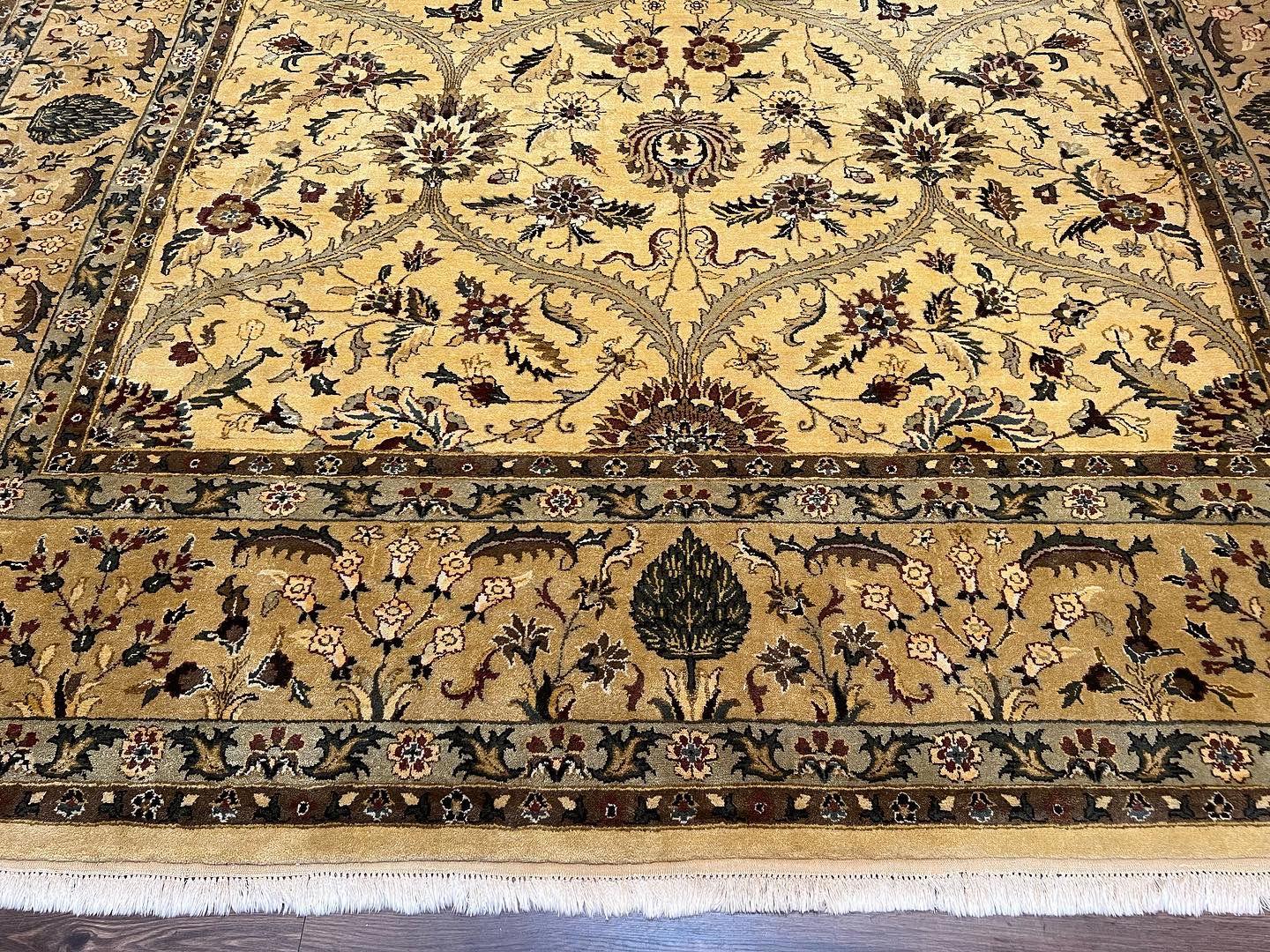 Indo Persian Mahal Rug 10x14, Wool Hand Knotted Oriental Carpet, Cream Floral Allover, Vintage Area Rug 10 x 14, Traditional Rug, Handmade - Nuvé