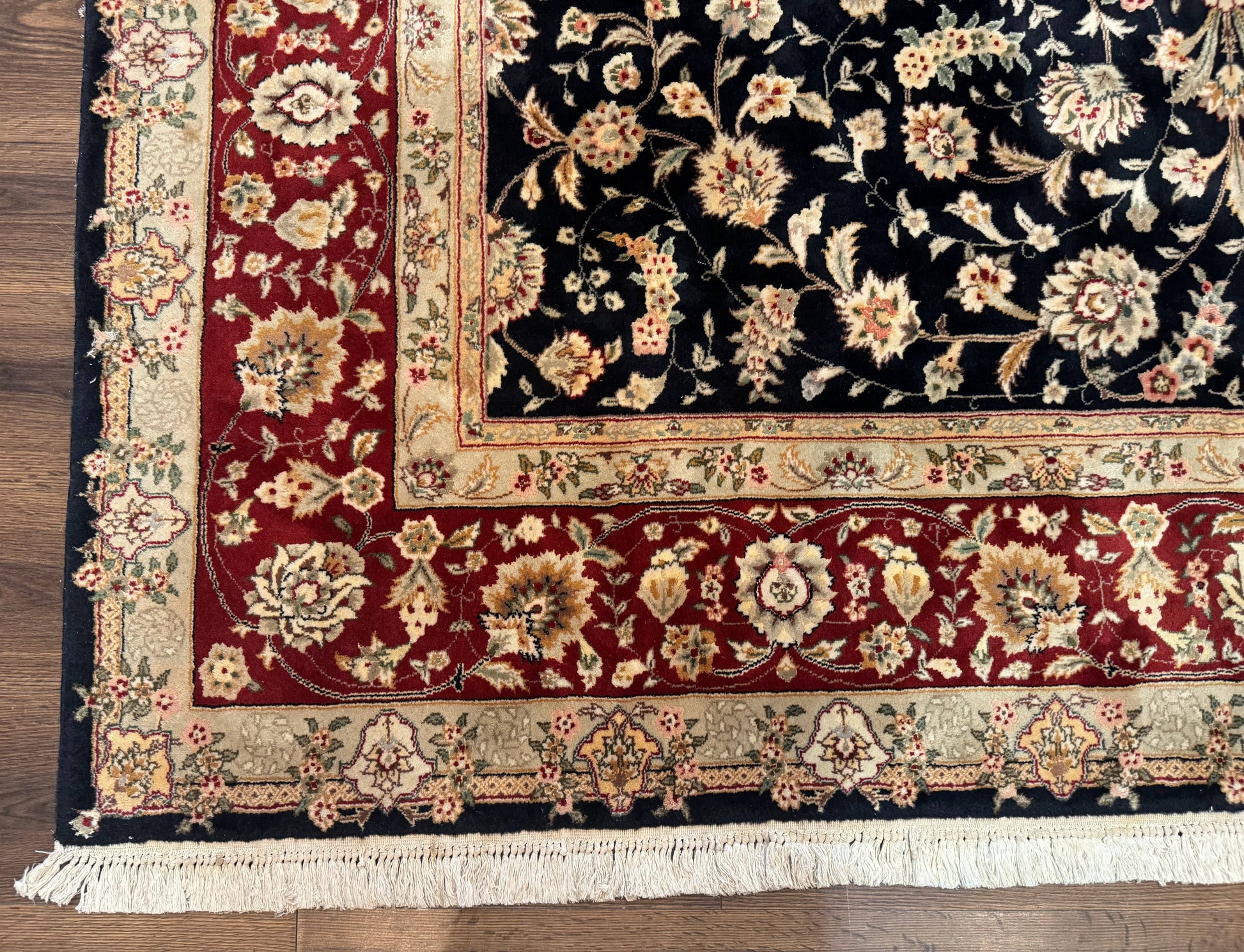 Sino Persian Rug 8x10, Black and Red, Floral Allover - Nuvé