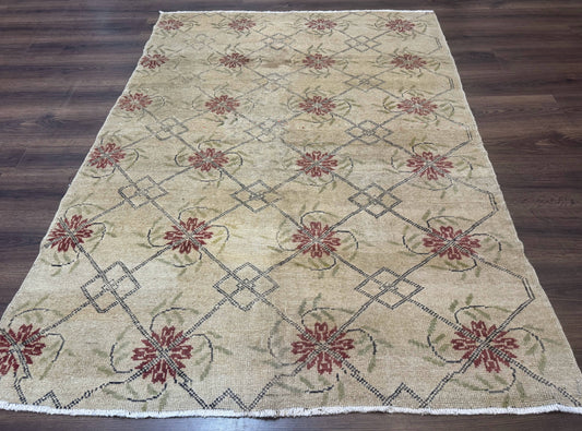 Turkish Rug 5x6, Oushak Carpet, Beige - Nuvé