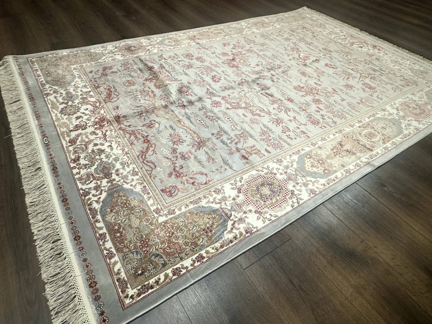 Turkish Silk Rug 5x7, Hunting Design, Animal Pictorials, Bamboo Silk - Nuvé