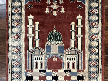 Small Pakistani Bokhara Prayer Rug 2.7 x 4 - Nuvé