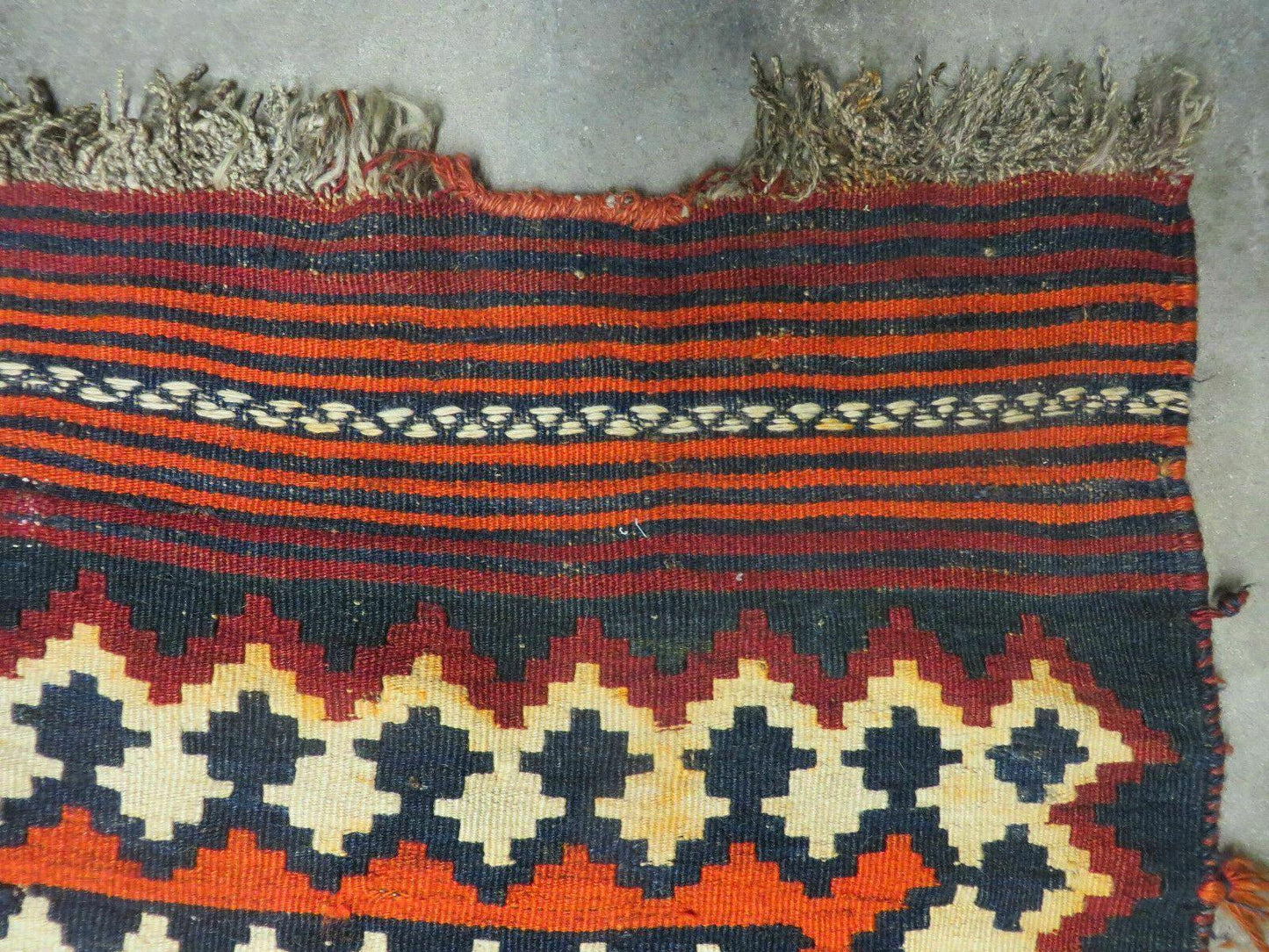 5' X 10' Antique Turkish Kilim Handmade Flat Weave Wool Rug Red Colorful Veg Dye Bohemian Boho Chic Tribal Style And Design - Nuvé