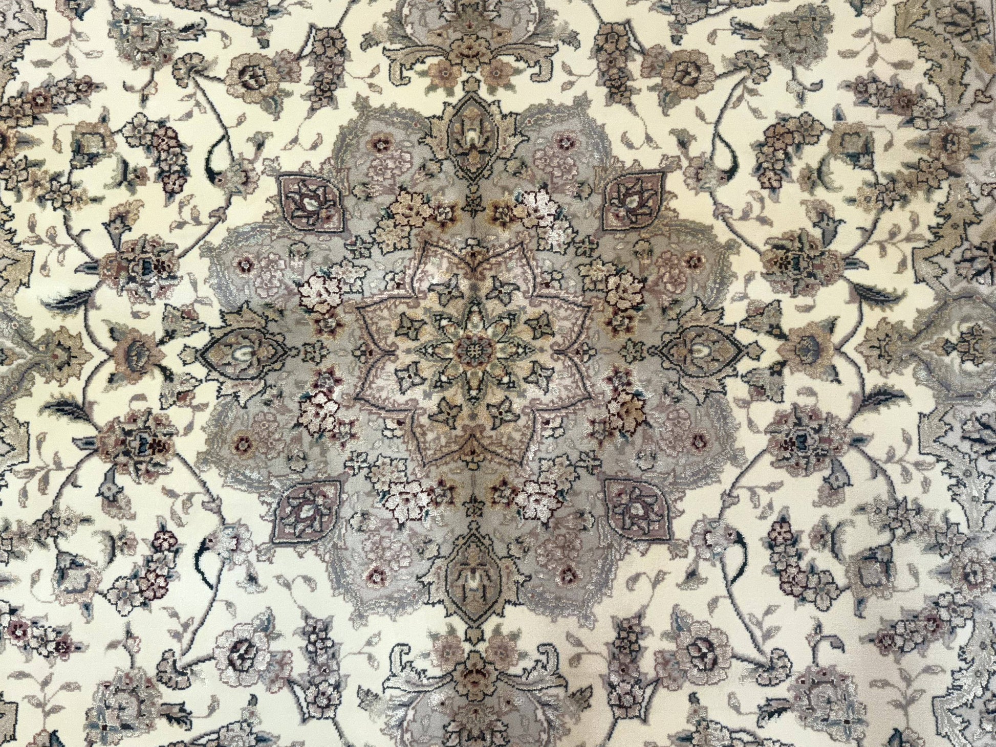 Sino Persian Rug 6x9, Floral Medallion, Ivory & Taupe, Wool with Silk Highlights, Fine 210 KPSI - Nuvé