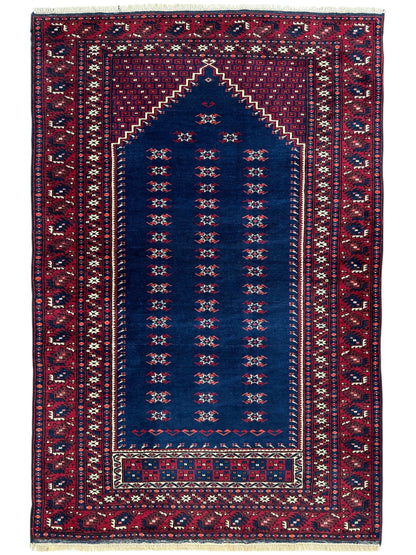 Vintage Hand-Knotted Yagcibedir Turkish Wool Prayer Rug – 3’10” x 5’9” – Deep Blue & Red Tribal Design - Nuvé