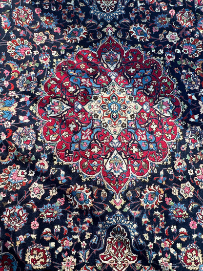 Persian Mashhad Hand Knotted Wool Area Rug 9’9” x 13’3” - Nuvé