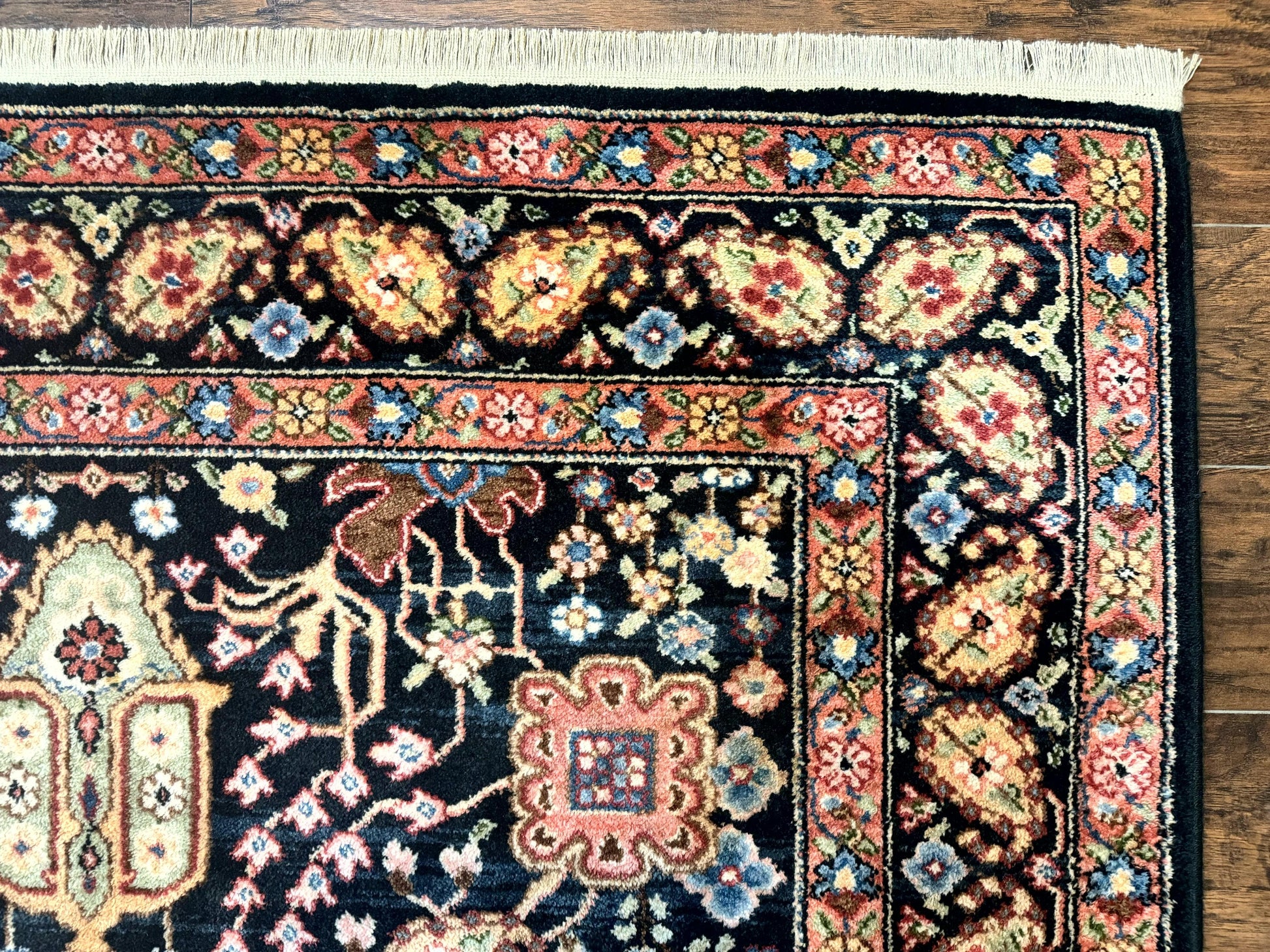 Karastan Rug 5.9 x 8.6, Chahar Mahal #604, Wool Vintage Discontinued Karastan Carpet - Nuvé