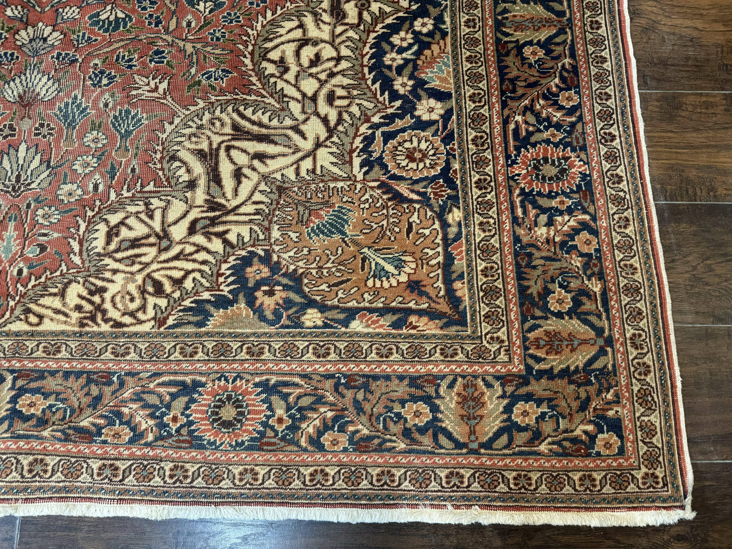 Turkish Kayseri Rug 6x10, Antique Turkish Carpet, Floral Medallion, Oriental Carpet, Red - Nuvé