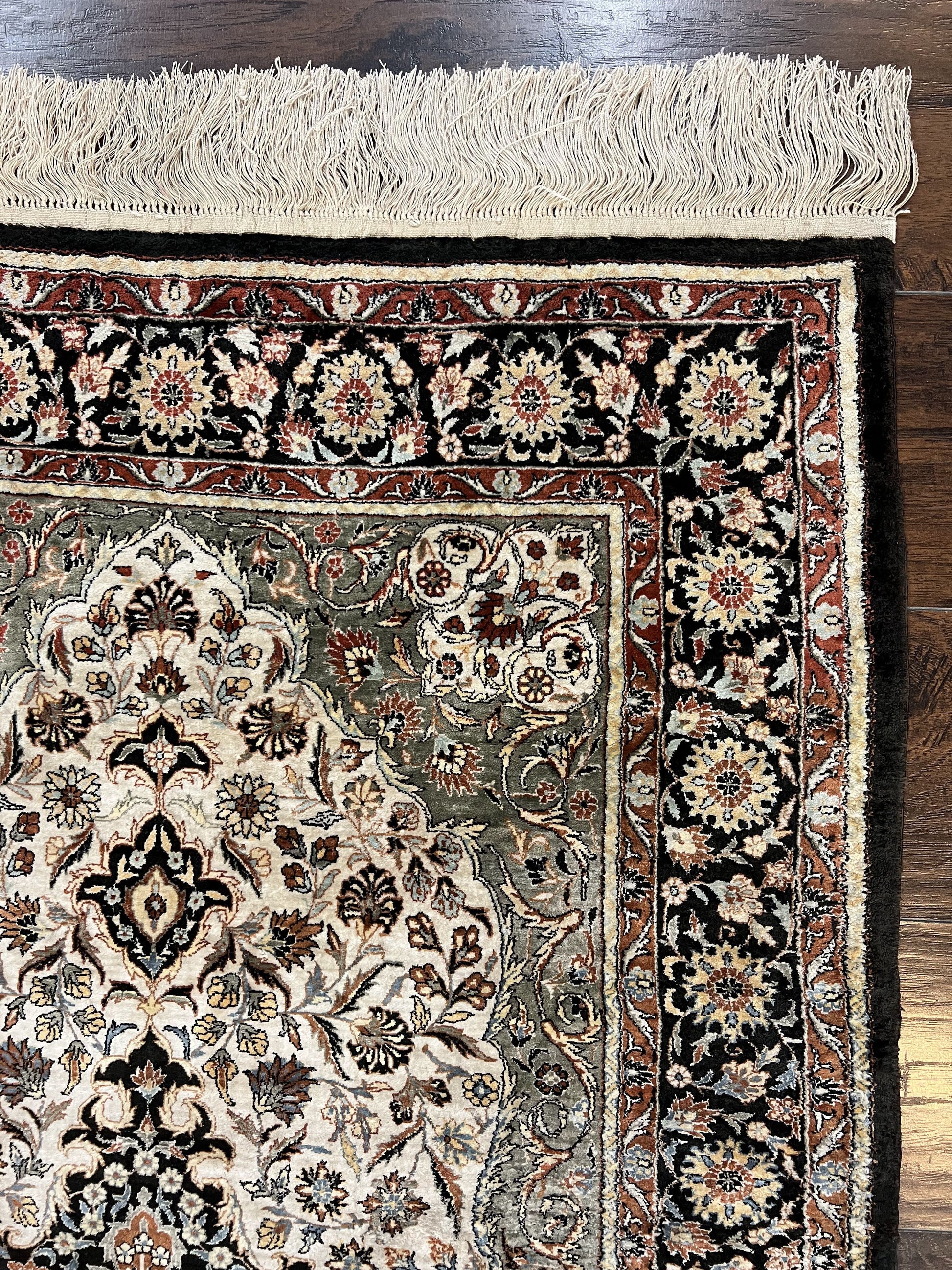 Silk Sino Persian Rug 3x5, Floral Medallion, Hand Knotted Silk Pile Silk Foundation, Traditional Silk Handmade Oriental Carpet, Cream Black - Nuvé
