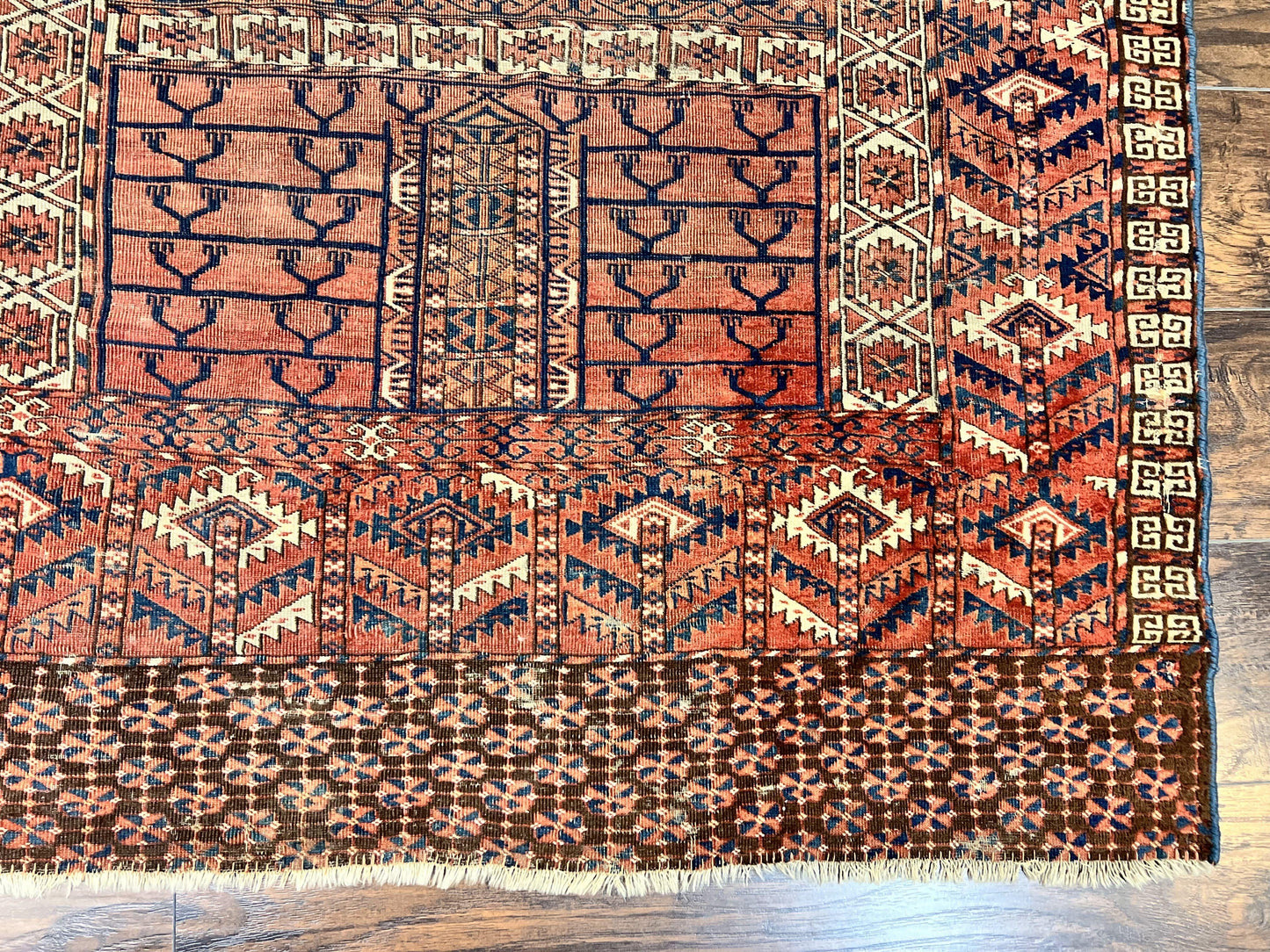 Antique Turkoman Rug 4x4, Hatchli Square Carpet, Wool Handmade Four Season Yamud Design Rug, Red Bohemian Tribal Rug, Engsi Tekkeh Rug - Nuvé