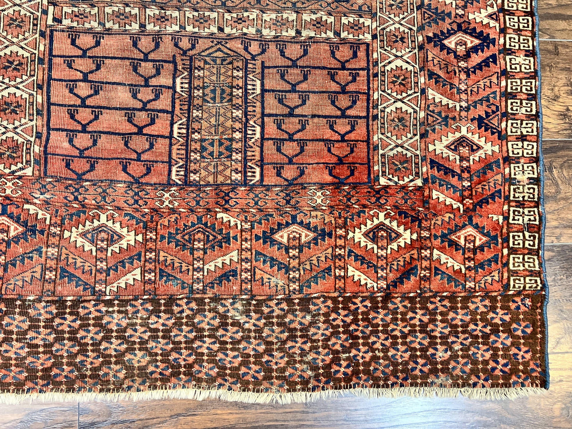Antique Turkoman Rug 4x4, Hatchli Square Carpet, Wool Handmade Four Season Yamud Design Rug, Red Bohemian Tribal Rug, Engsi Tekkeh Rug - Nuvé