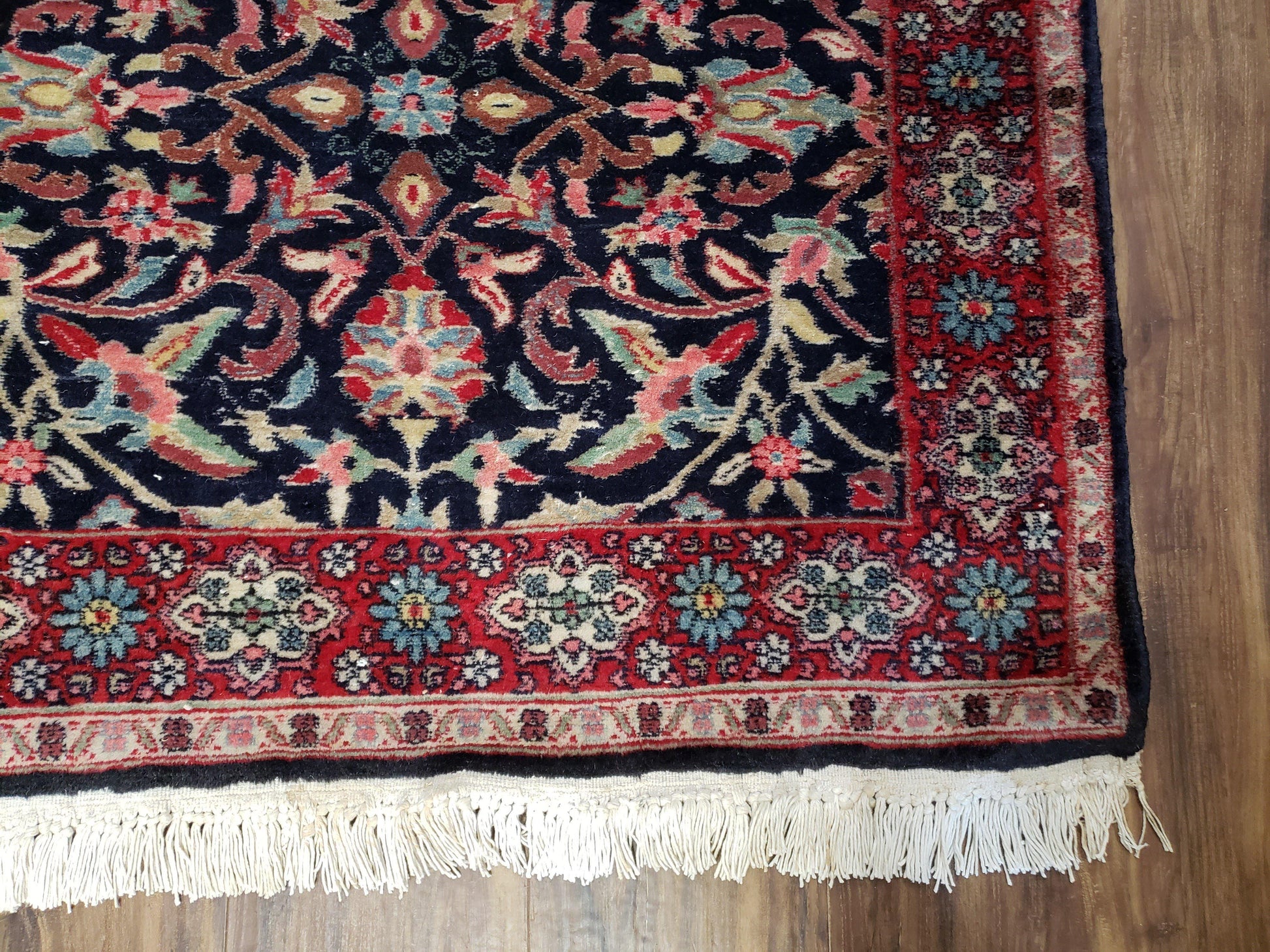 Antique Persian Sarouk, Wool, Hand-Knotted, Blue & Red, 3'1" x 5'3" - Nuvé