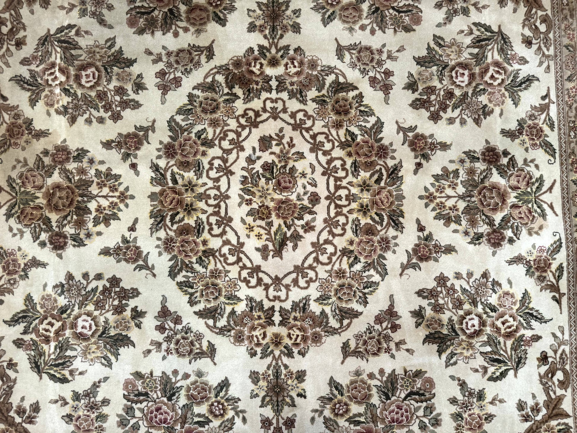 Sino Persian Rug 8x10, Floral, Elegant, Fine 225 KPSI, Beige, Wool & Silk - Nuvé