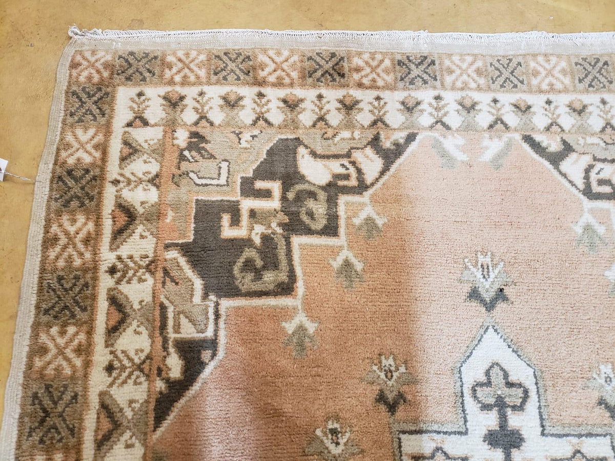 Antique Moroccan Rug 5x7 Tribal Carpet, Hand-Knotted Soft Wool Pile, 5 x 7 Area Rug, Berber Rug, Geometric Open Field Medallion, Pink Ivory