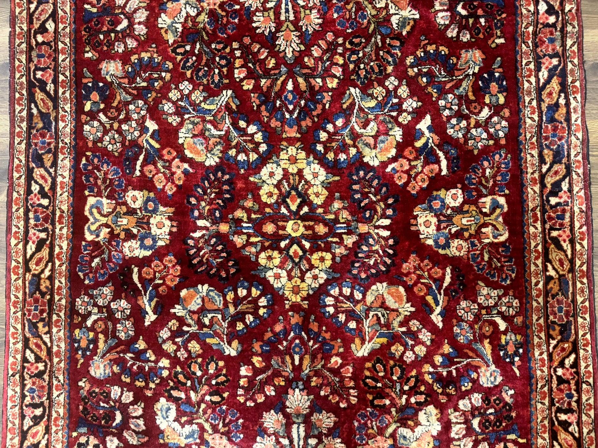 Antique Persian Sarouk Rug 4x6, Floral, Red, Wool Hand Knotted Fine 225 KPSI - Nuvé