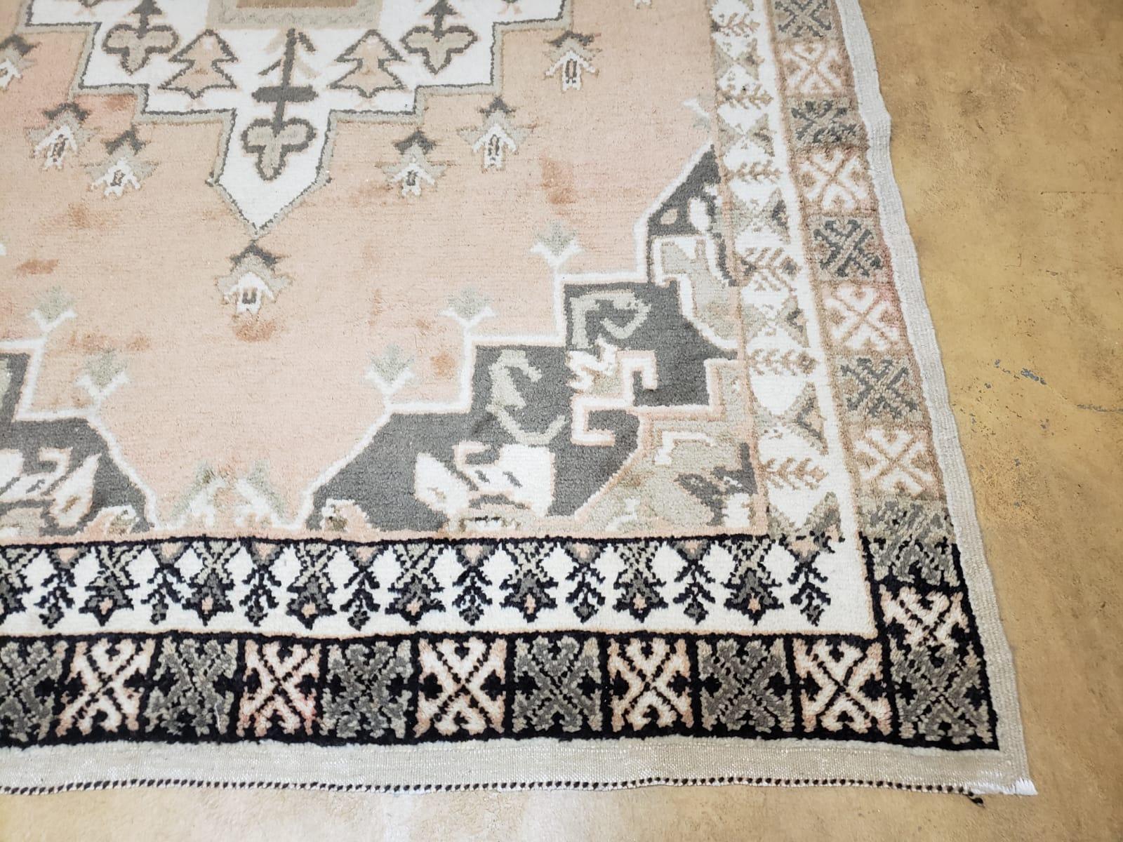 Antique Moroccan Rug 5x7 Tribal Carpet, Hand-Knotted Soft Wool Pile, 5 x 7 Area Rug, Berber Rug, Geometric Open Field Medallion, Pink Ivory - Nuvé