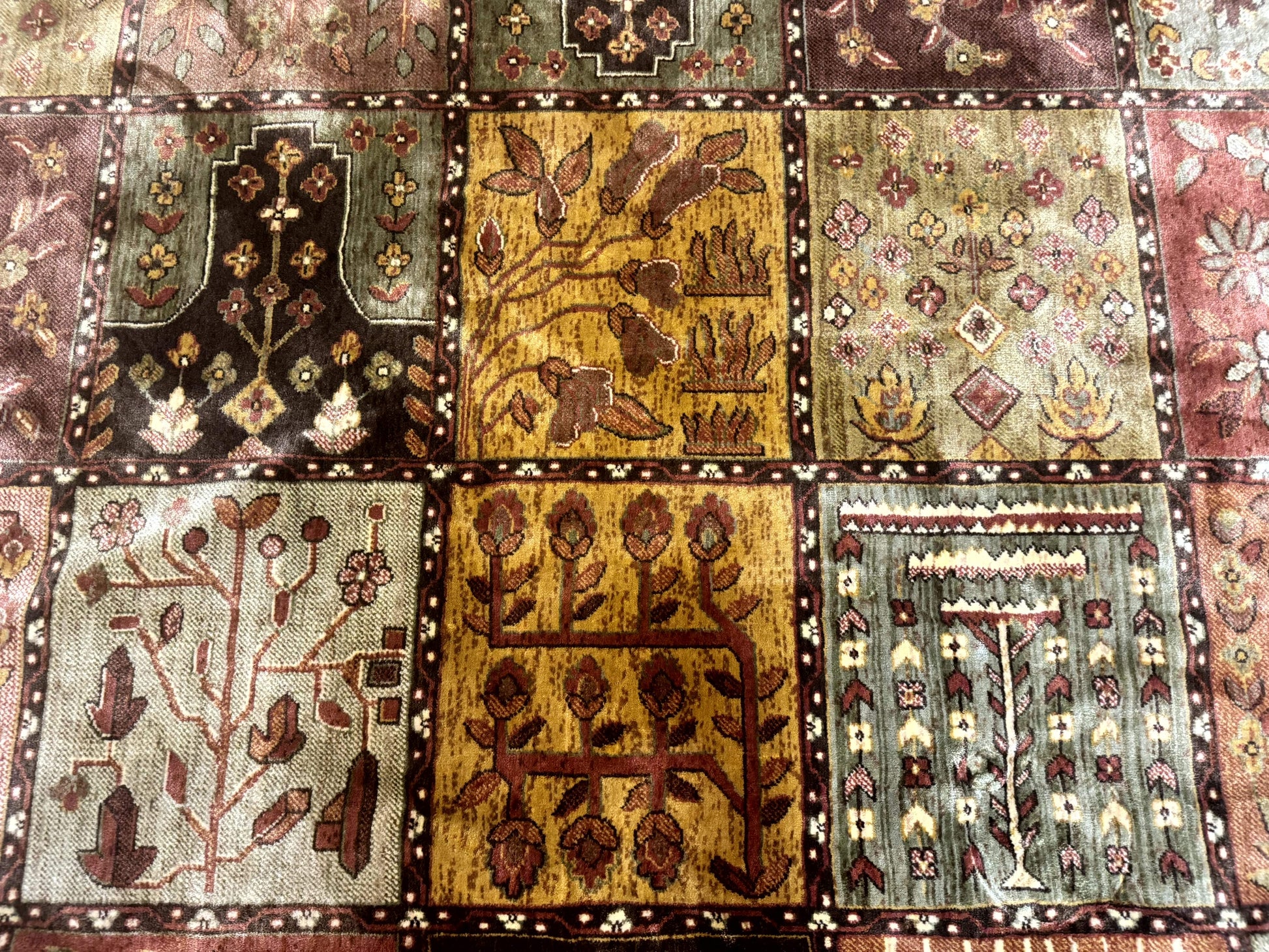 Panel Design Rug 8 x 10.6, Oriental Carpet, Belgium Power Loomed Rug - Nuvé