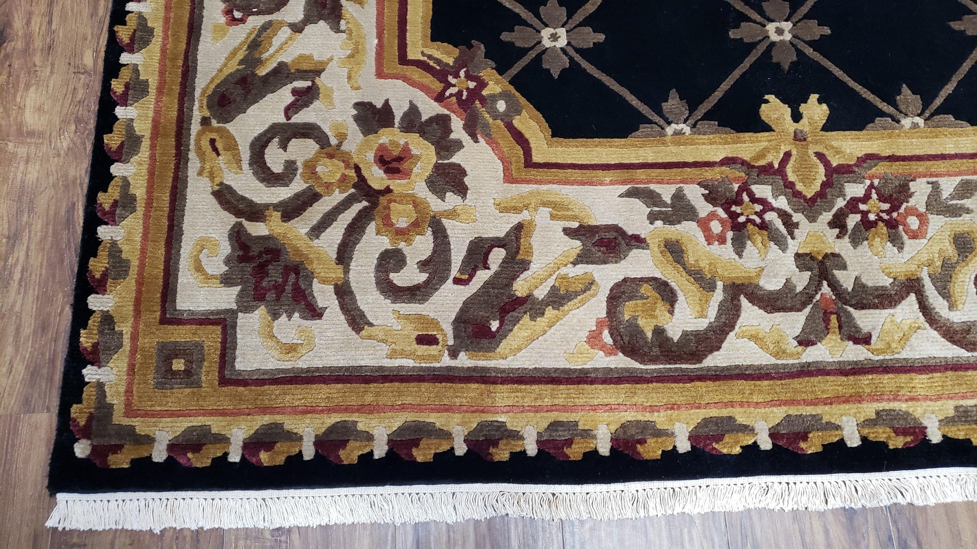 Nepal Rug 6x9, Nepalese Aubusson Area Rug 6 x 9, Hand-Knotted Wool Soft Pile Black & Beige Tibetan Aubusson New Carpet European Savonnerie - Nuvé