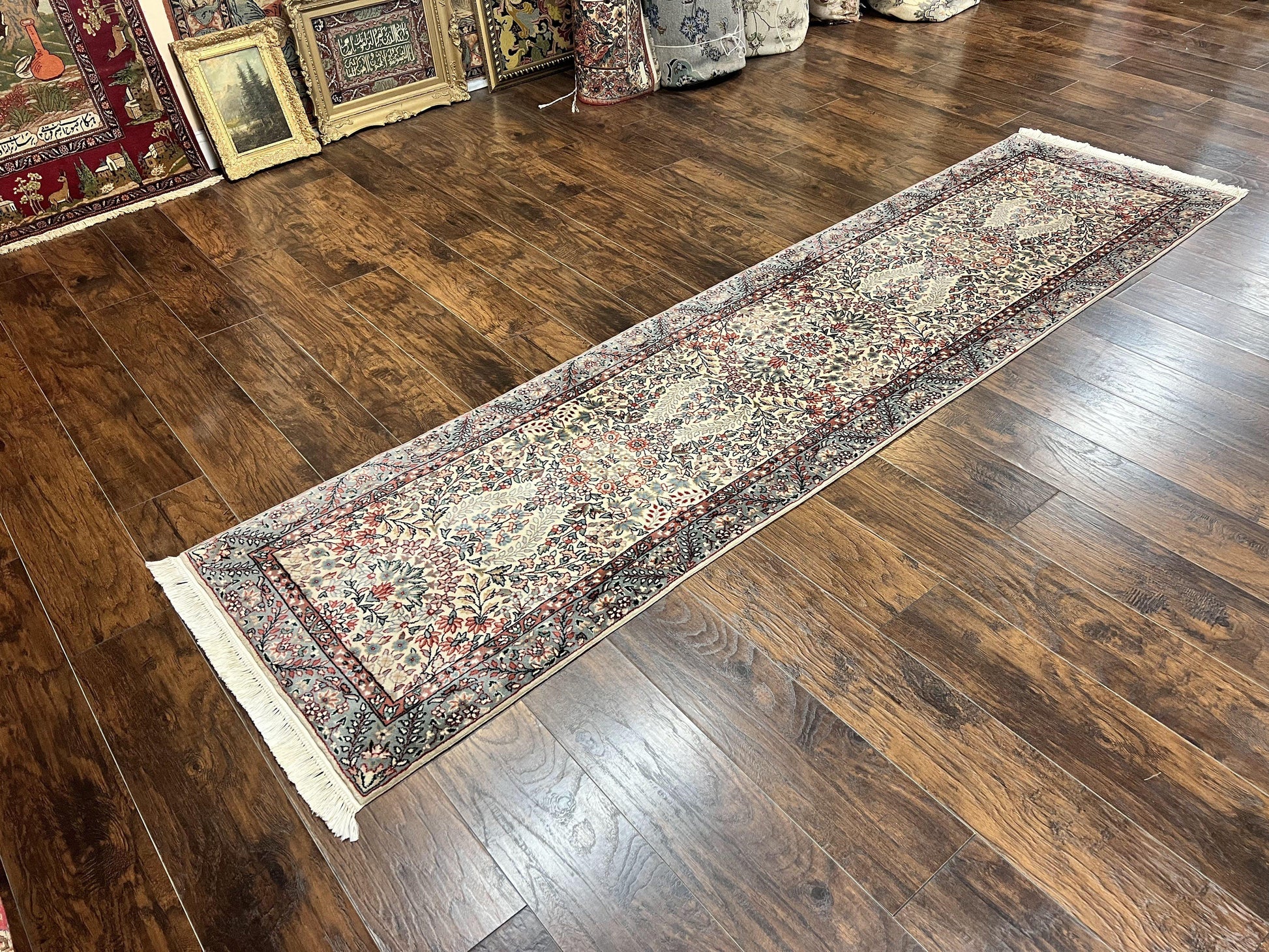 Sino Persian Runner Rug 2.7 x 10, Floral Kirman Lavar Carpet for Hallway, Cream, Handmade Wool Vintage Rug - Nuvé
