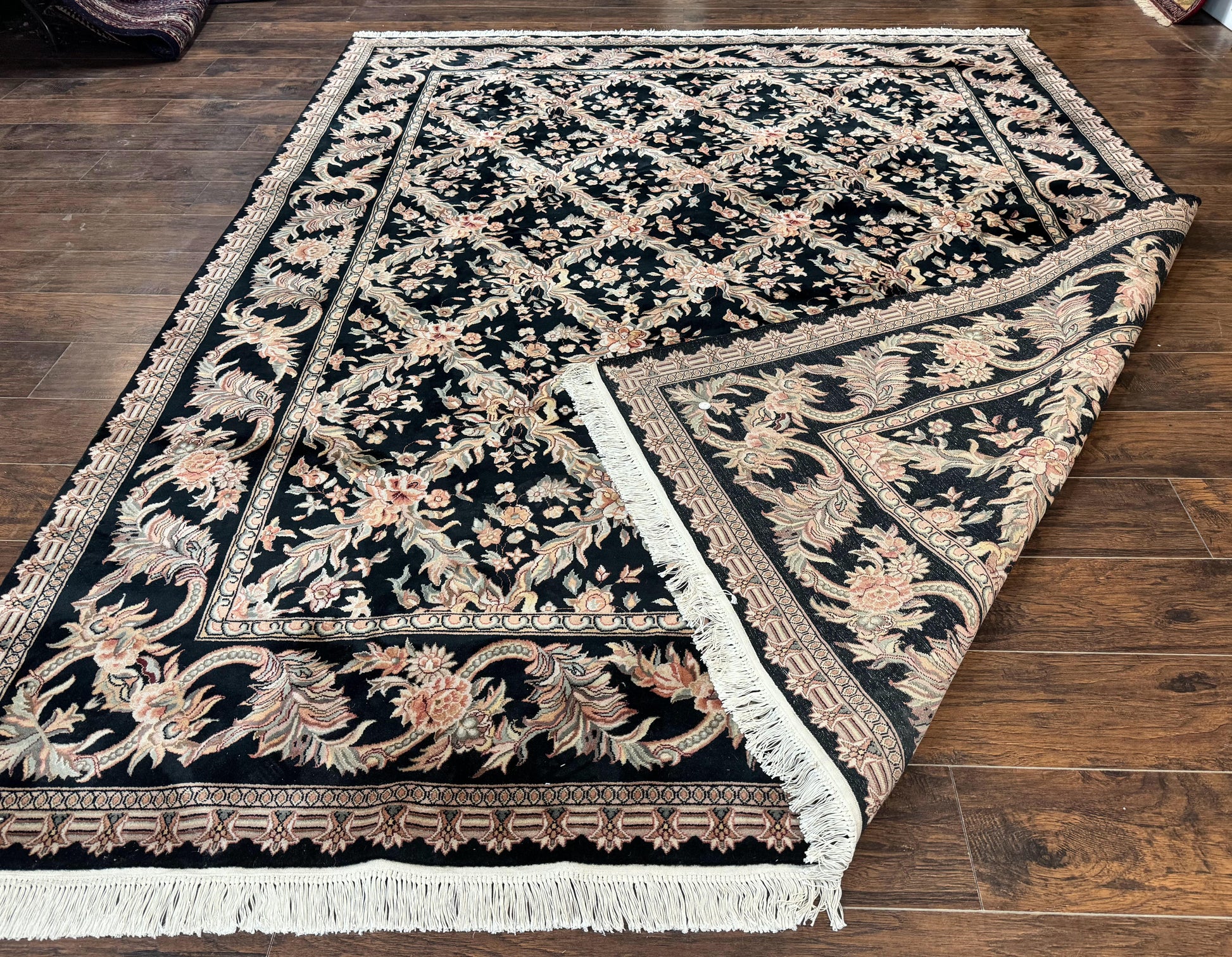 Pak Persian Rug 8x10, Black, Handmade - Nuvé