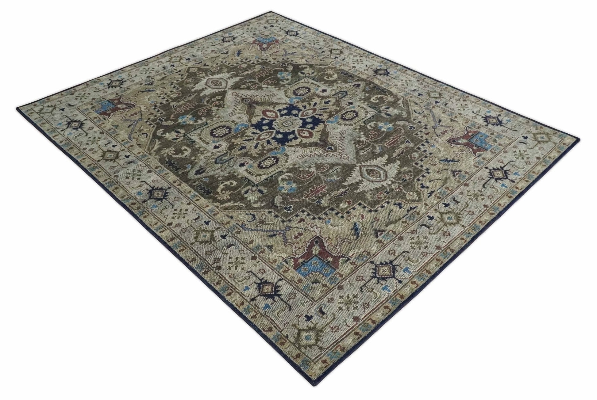 8x10 Antique look Brown, Beige and Blue Traditional Medallion wool Area Rug - Nuvé